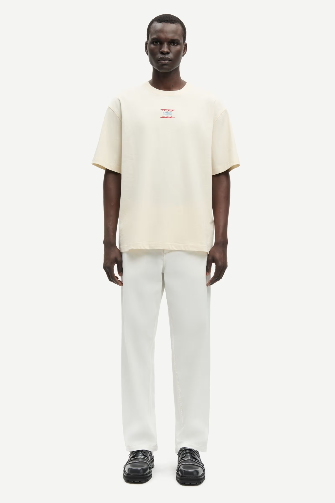 GERGEI T-SHIRT - NEUTRAL LEISURE