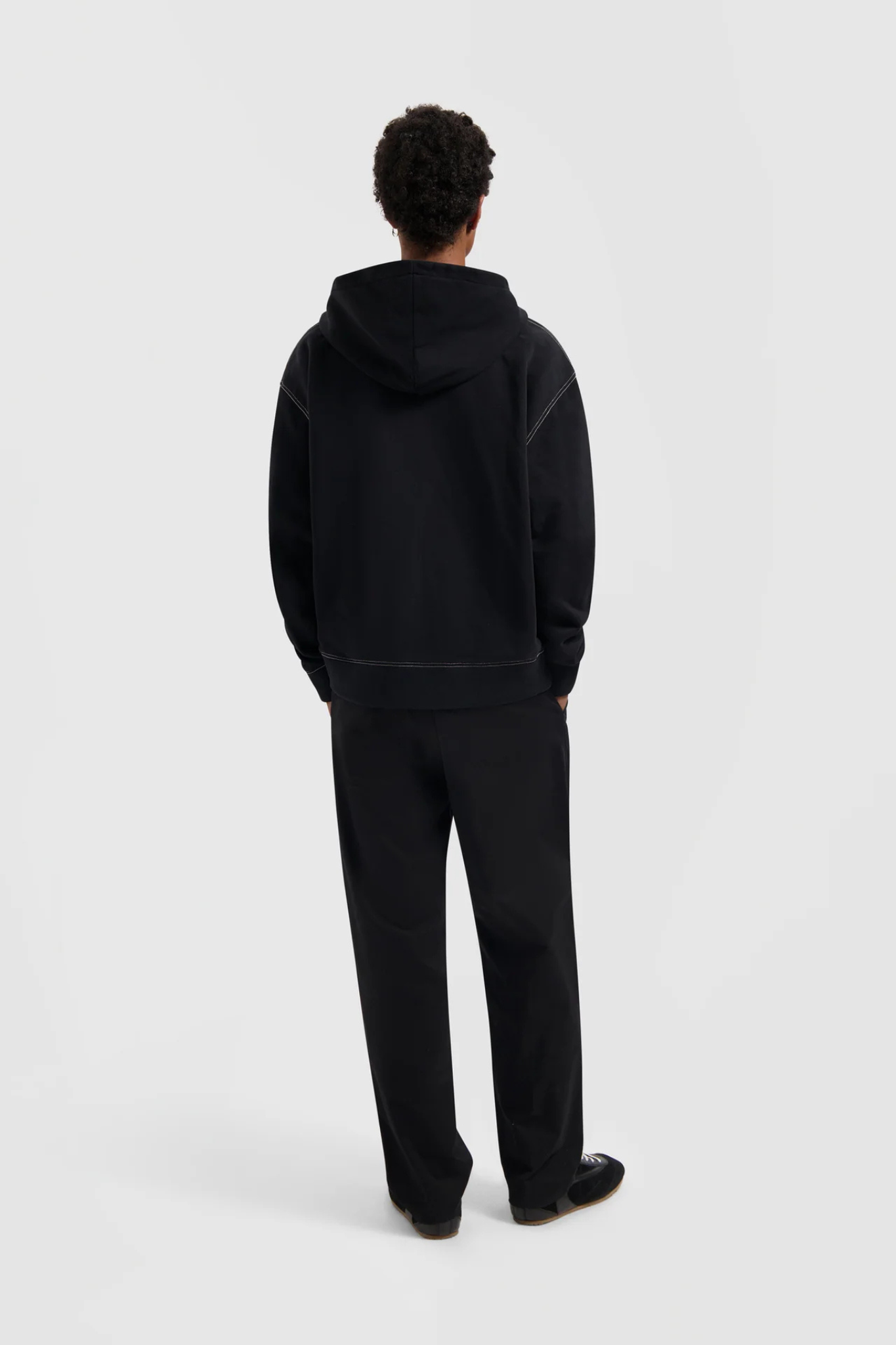 REGULAR PLEATED PANTS - BLACK