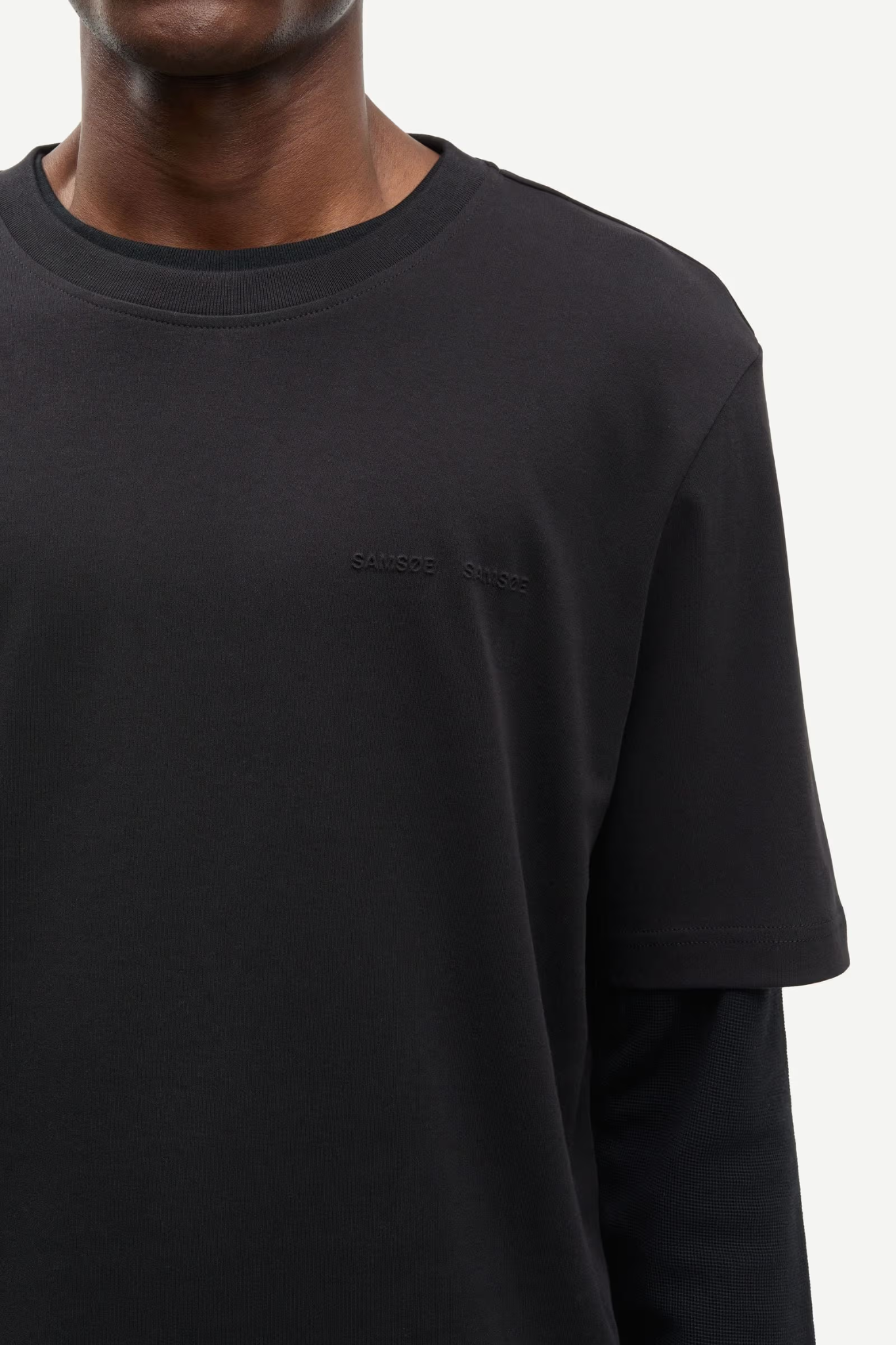 JESPER T-SHIRT - BLACK