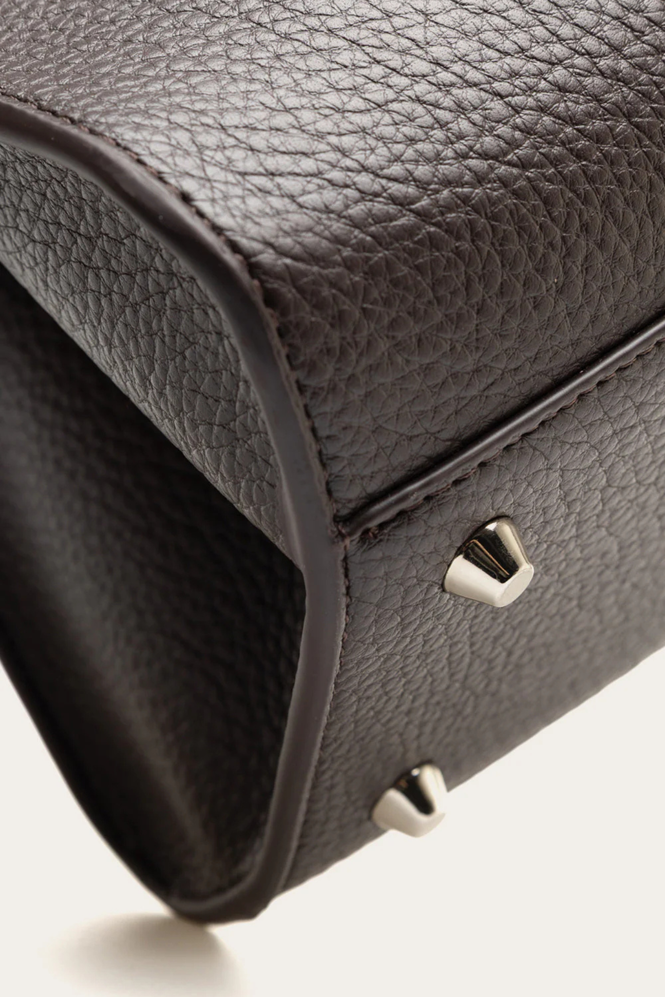 LEANORA BAG - CHOCOLATE