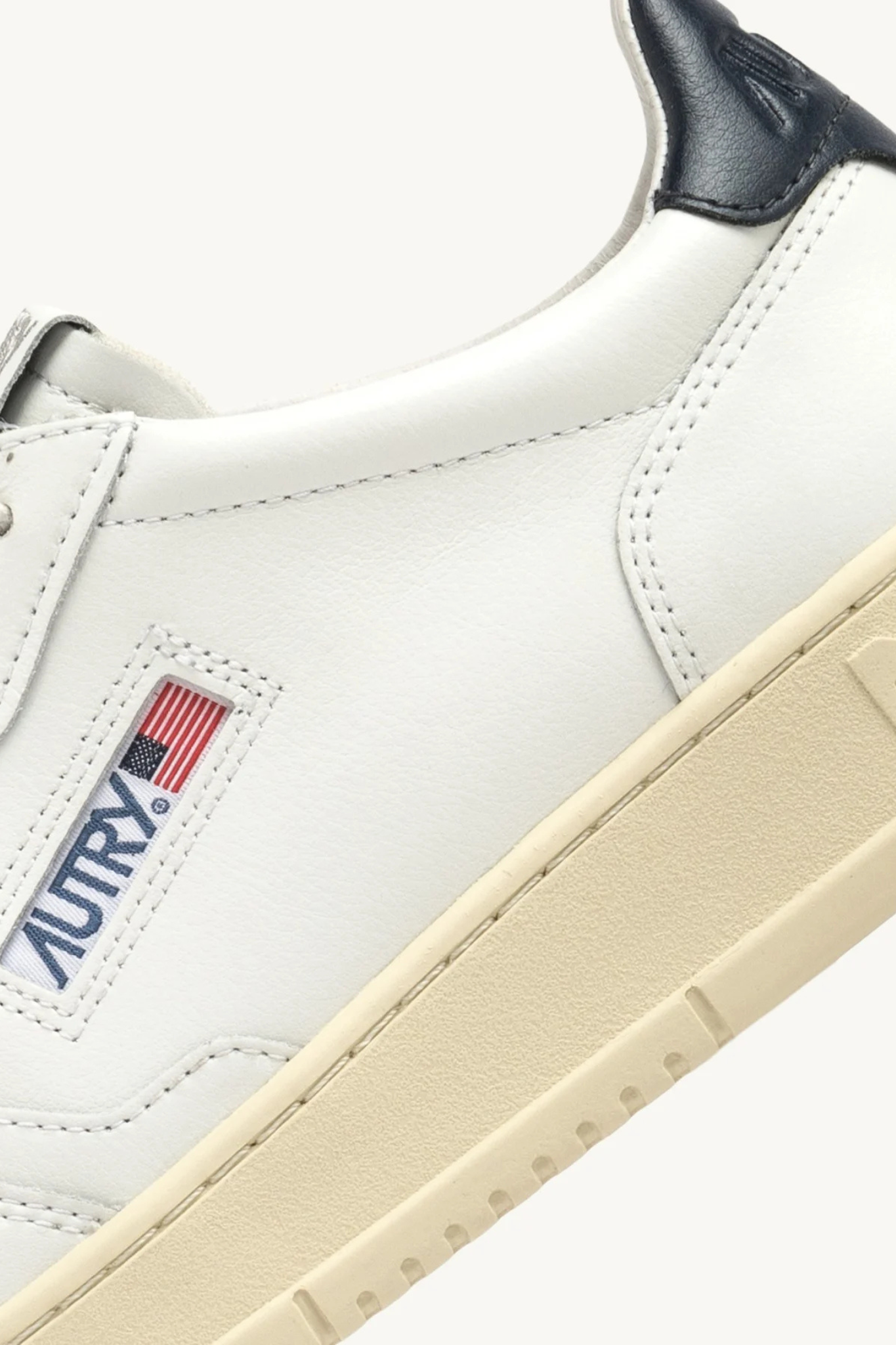 AULW-LL12 - MEDALIST LOW WOMEN SNEAKERS - LEATHER/LEAT WHT/SPACE