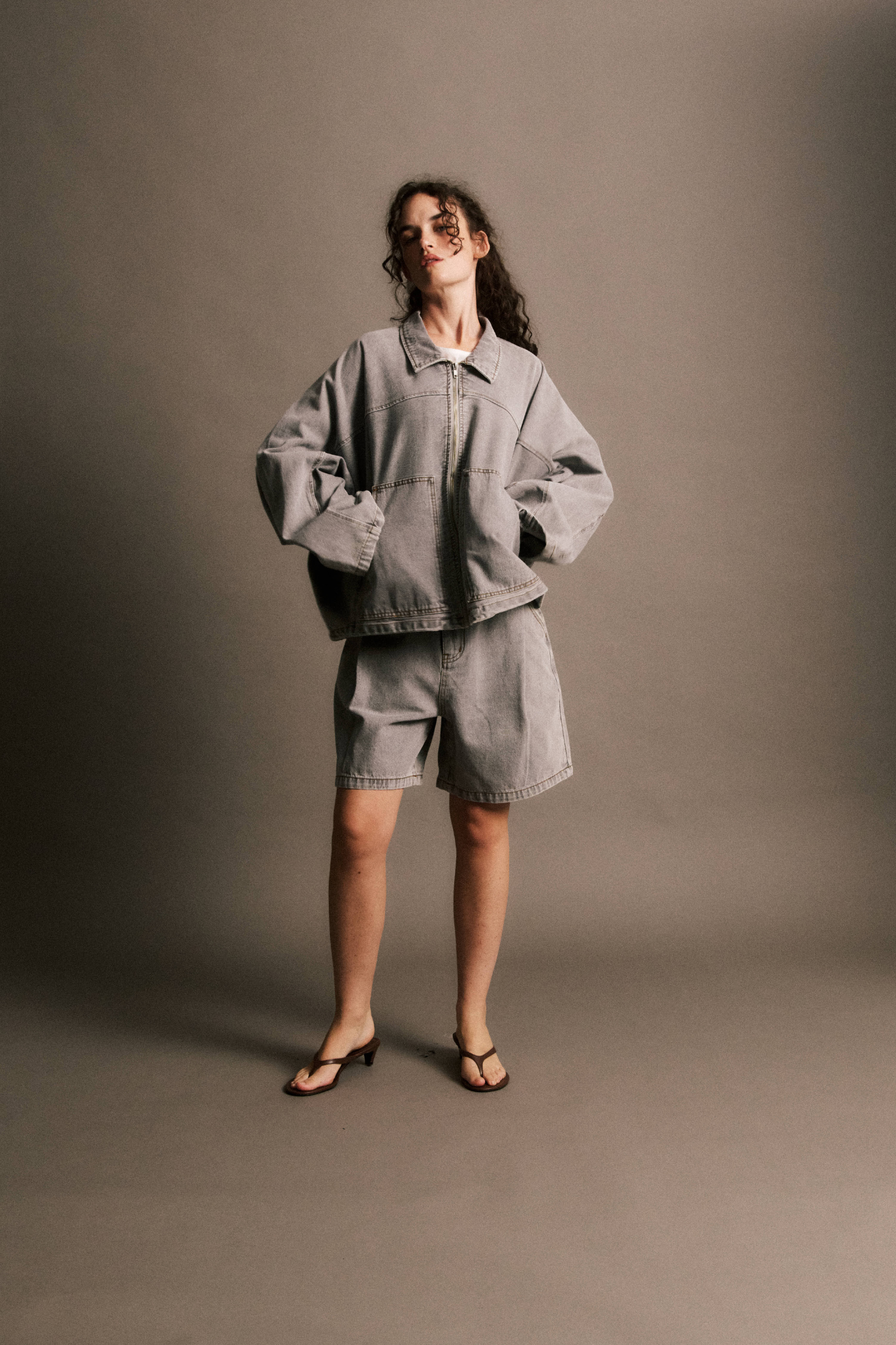 KYLIAN VEST - GREY
