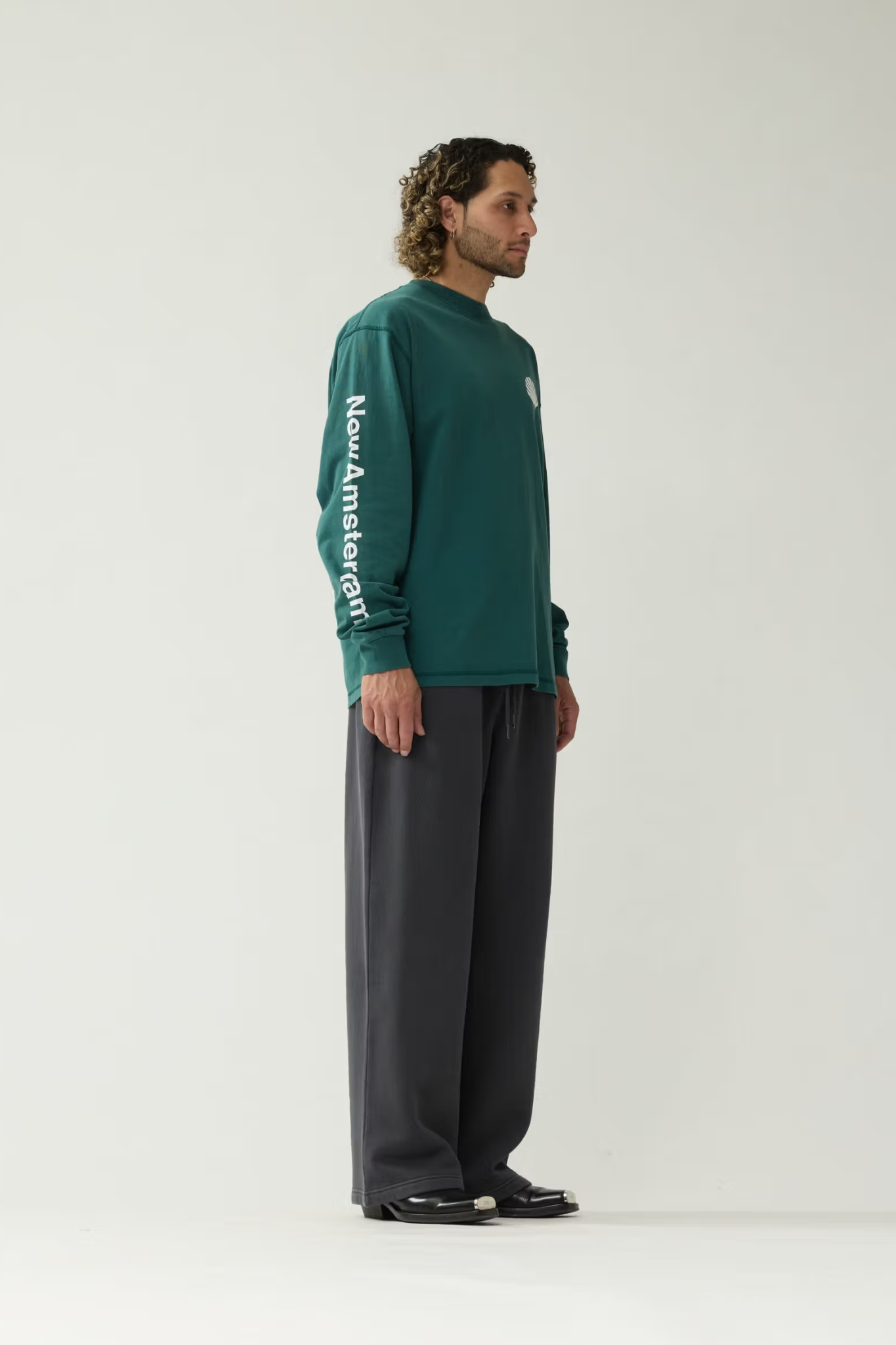 LOGO LONGSLEEVE T-SHIRT - BOTTLE GREEN/WHITE