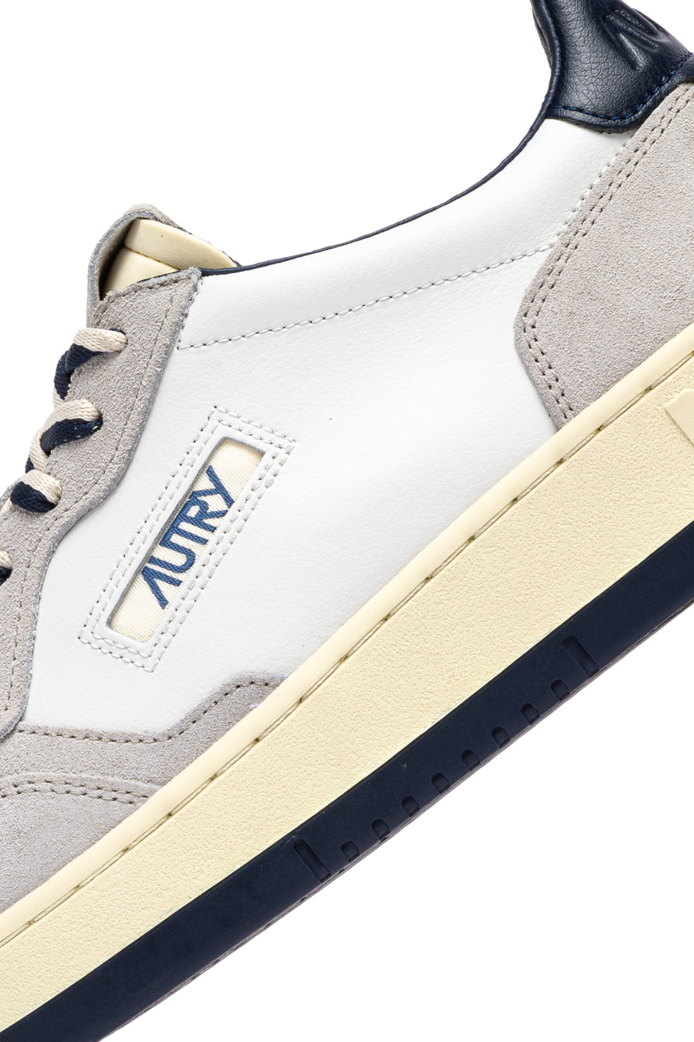 AULM-BW04 - MEDALIST LOW MEN SNEAKERS - LEA/SUEBIC WHT/VAPOR