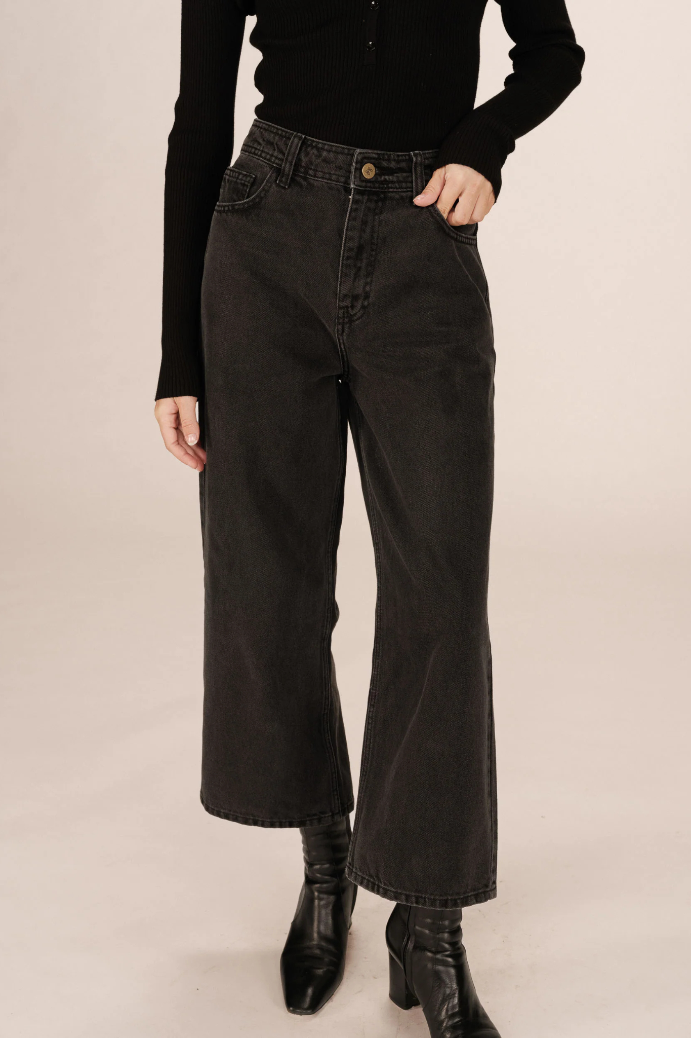 JONAS JEANS - BLACK WASHED
