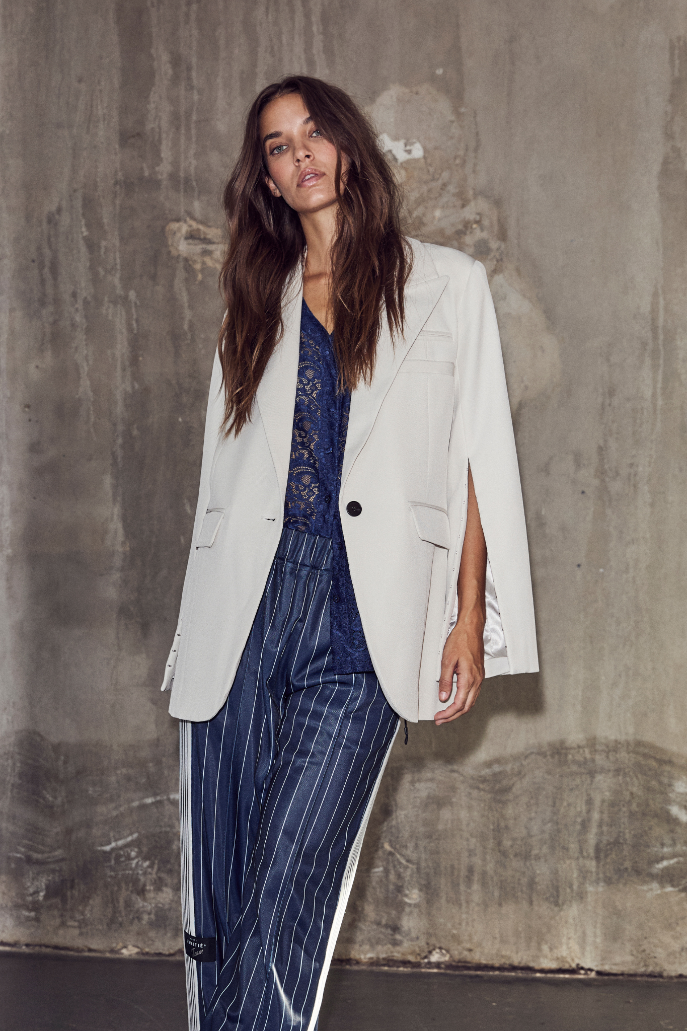 PREMIER SINGLE BLAZER - PEARL