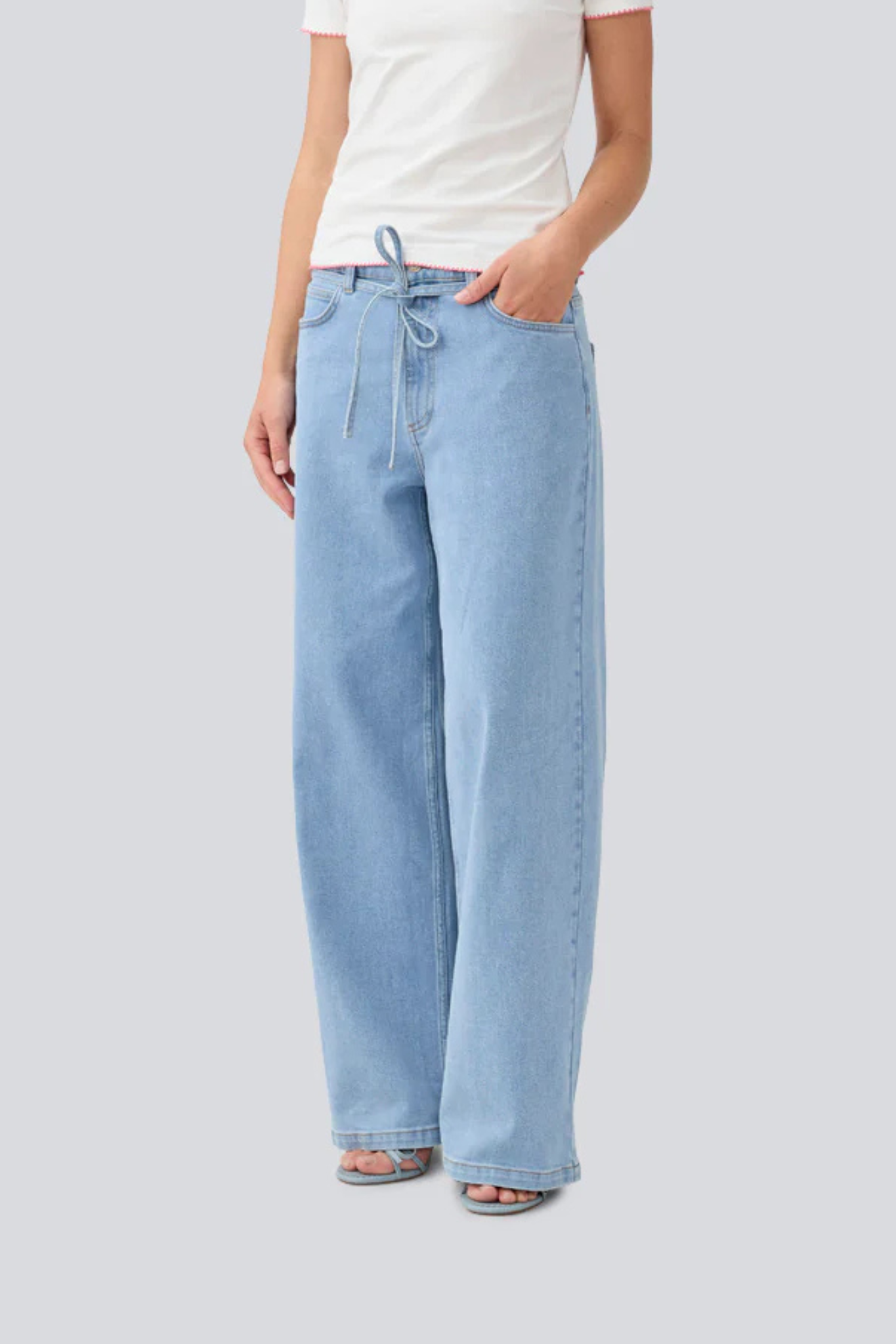 ISOLDE SOLID PANTS - LIGHT BLUE WASH