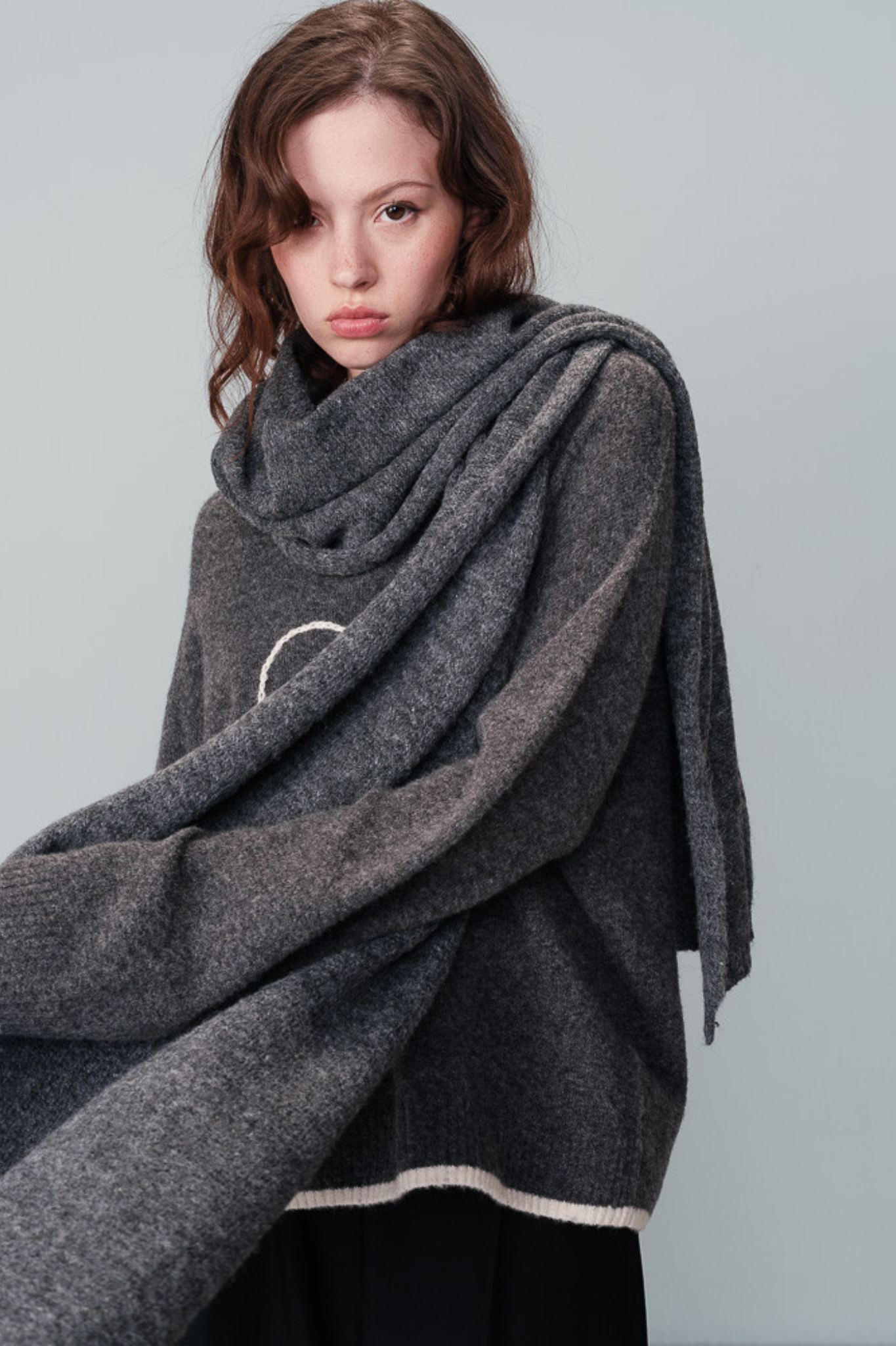 NAOMIE SCARF - ANTHRACITE