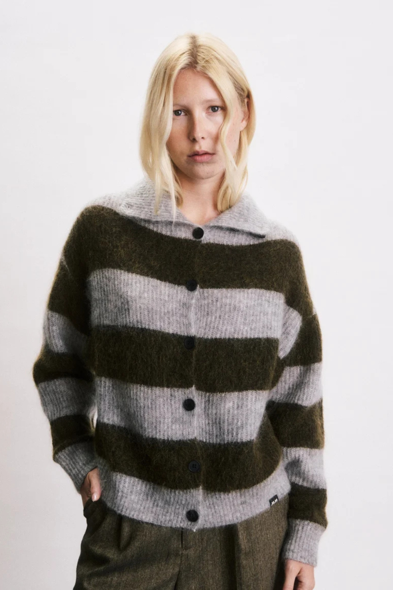 JOSH CARDIGAN - KHAKI