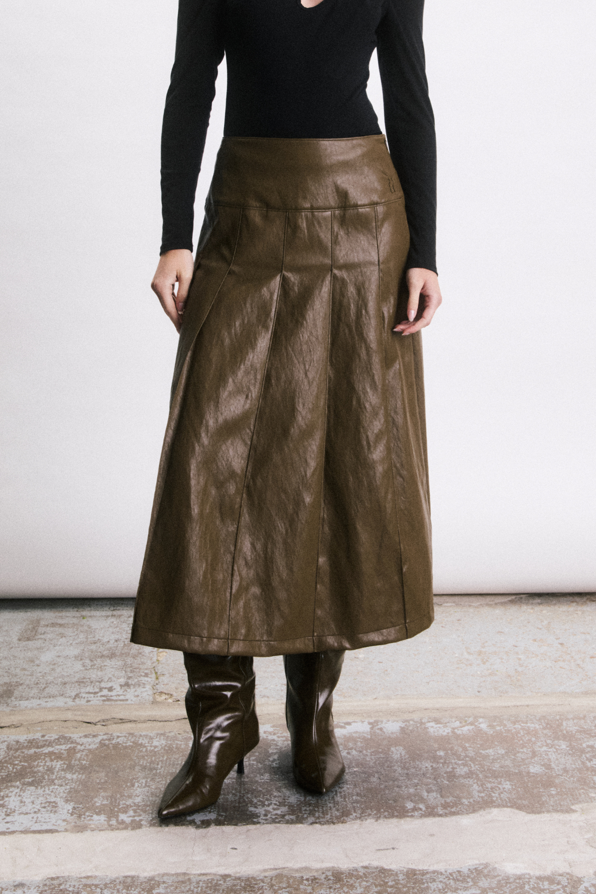 ROWAN SKIRT - KHAKI
