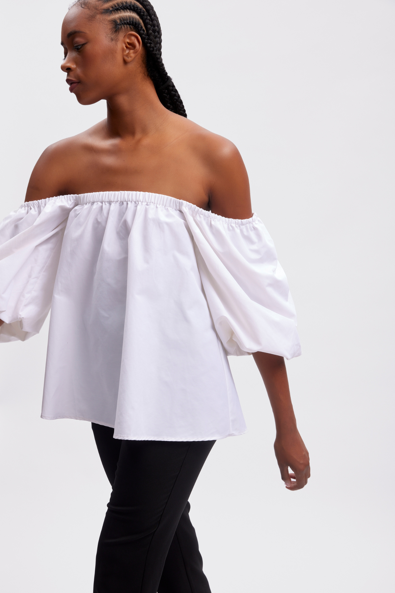 PAMPA OFF SHOULDER BLOUSE - BRIGHT WHITE