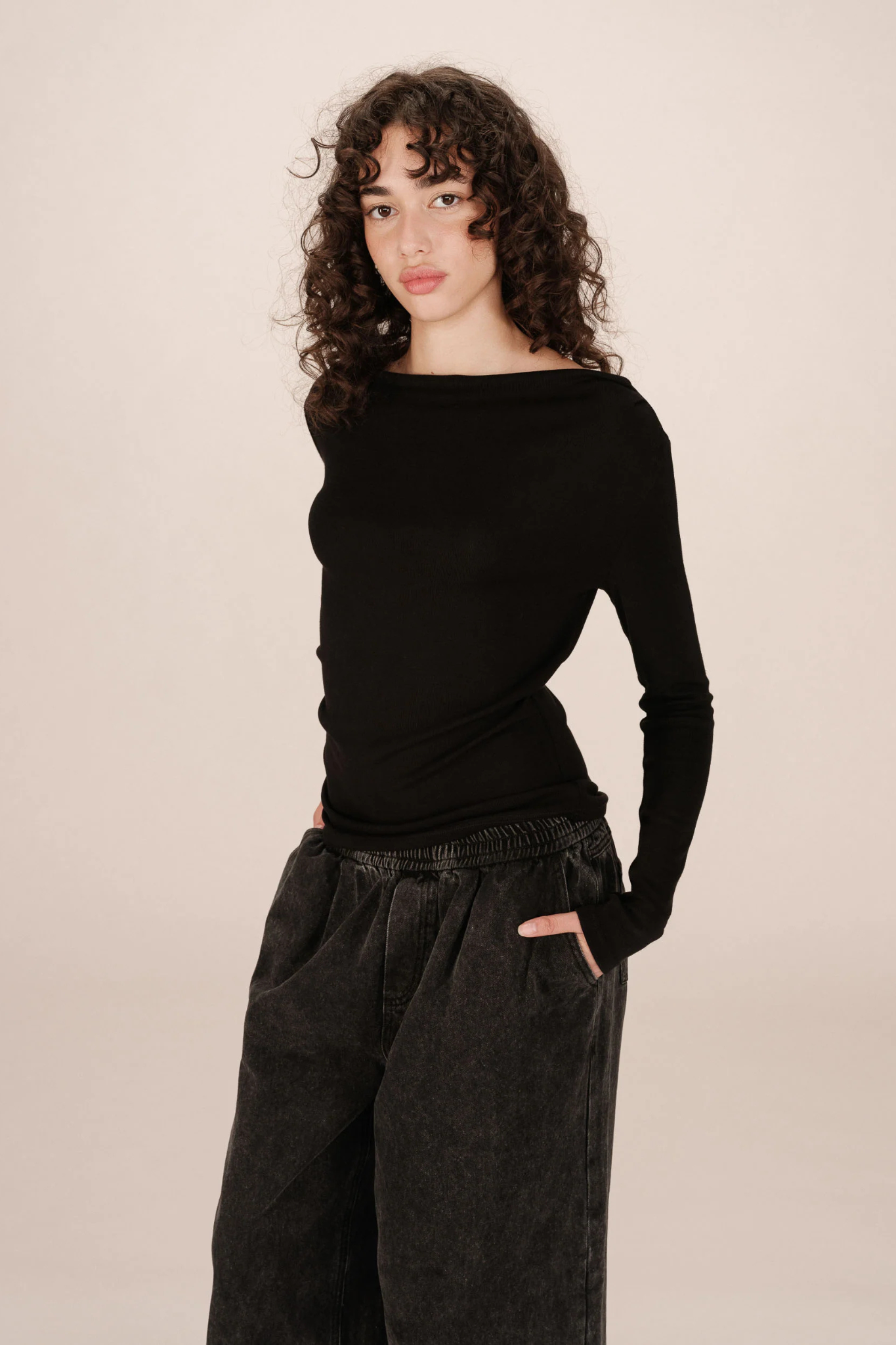 SIOUX T-SHIRT - BLACK