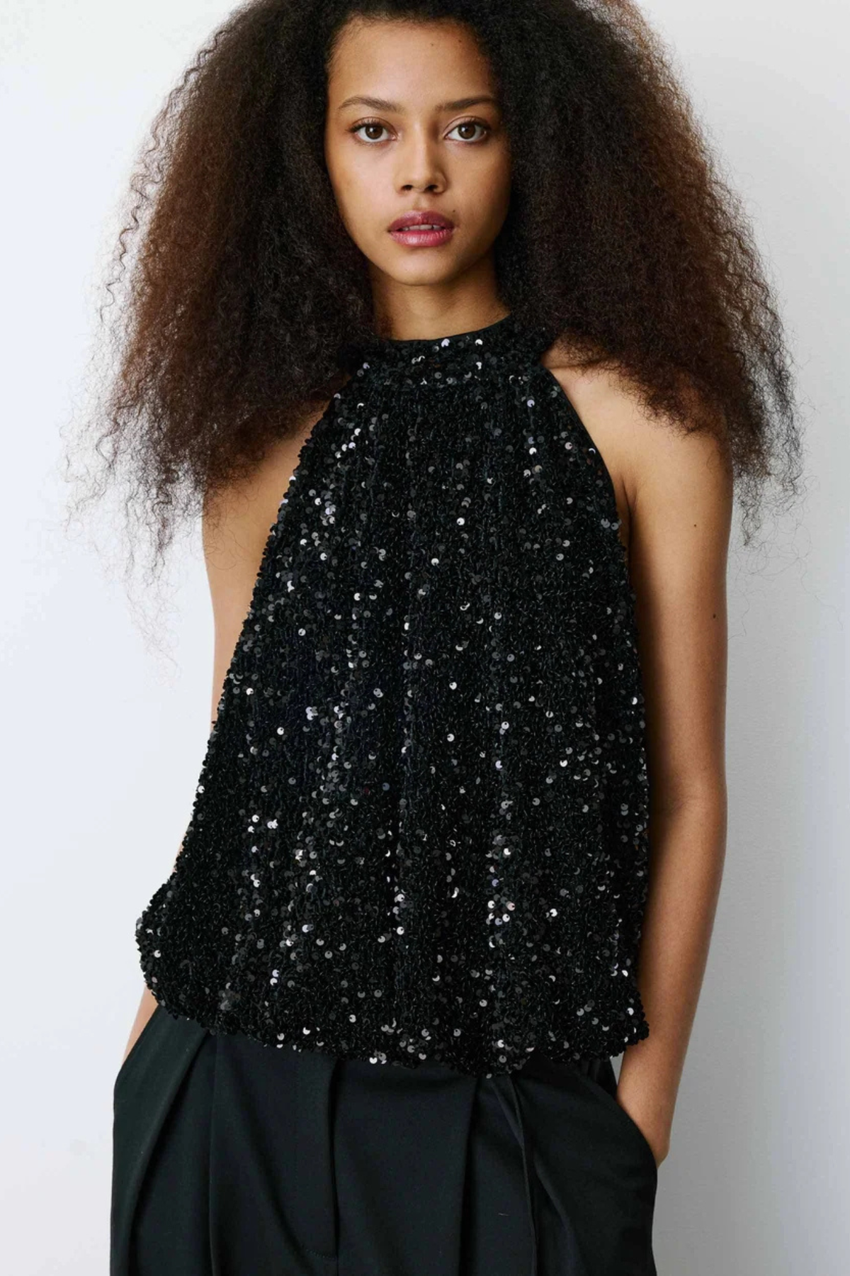 BECKY TOP - BLACK