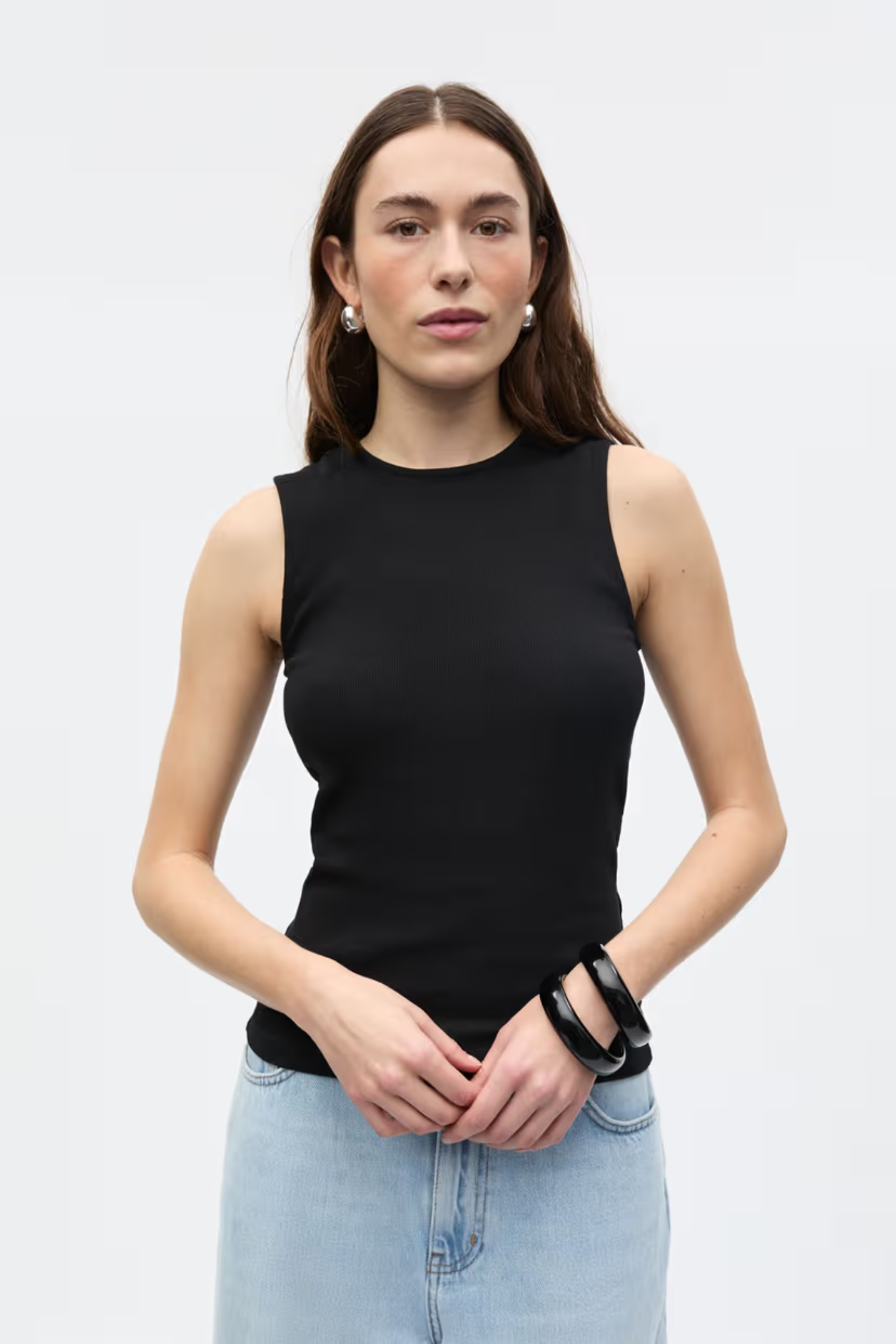 ALLY SL B T-SHIRT - BLACK