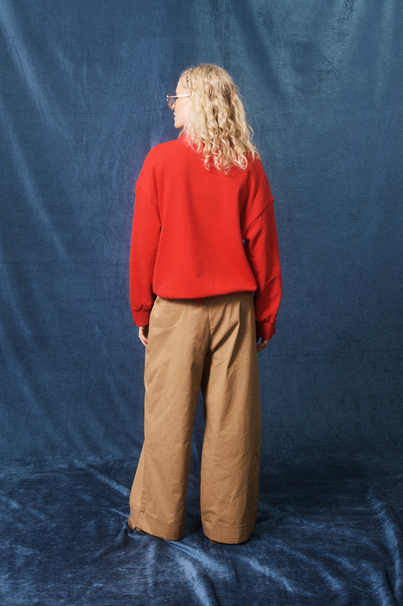 BILLIE SWEATSHIRT - RED