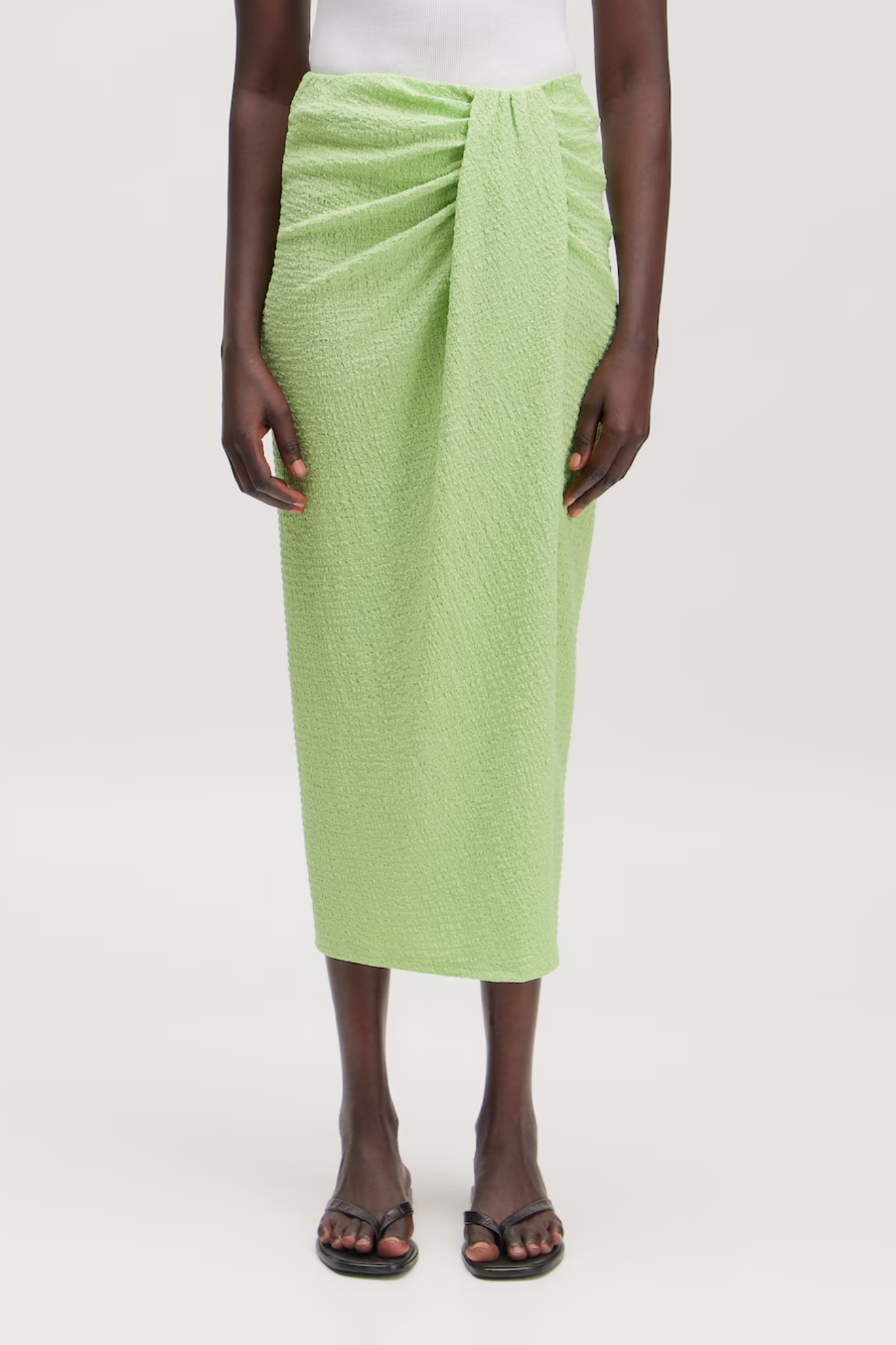 YOLA SKIRT - FOAM GREEN