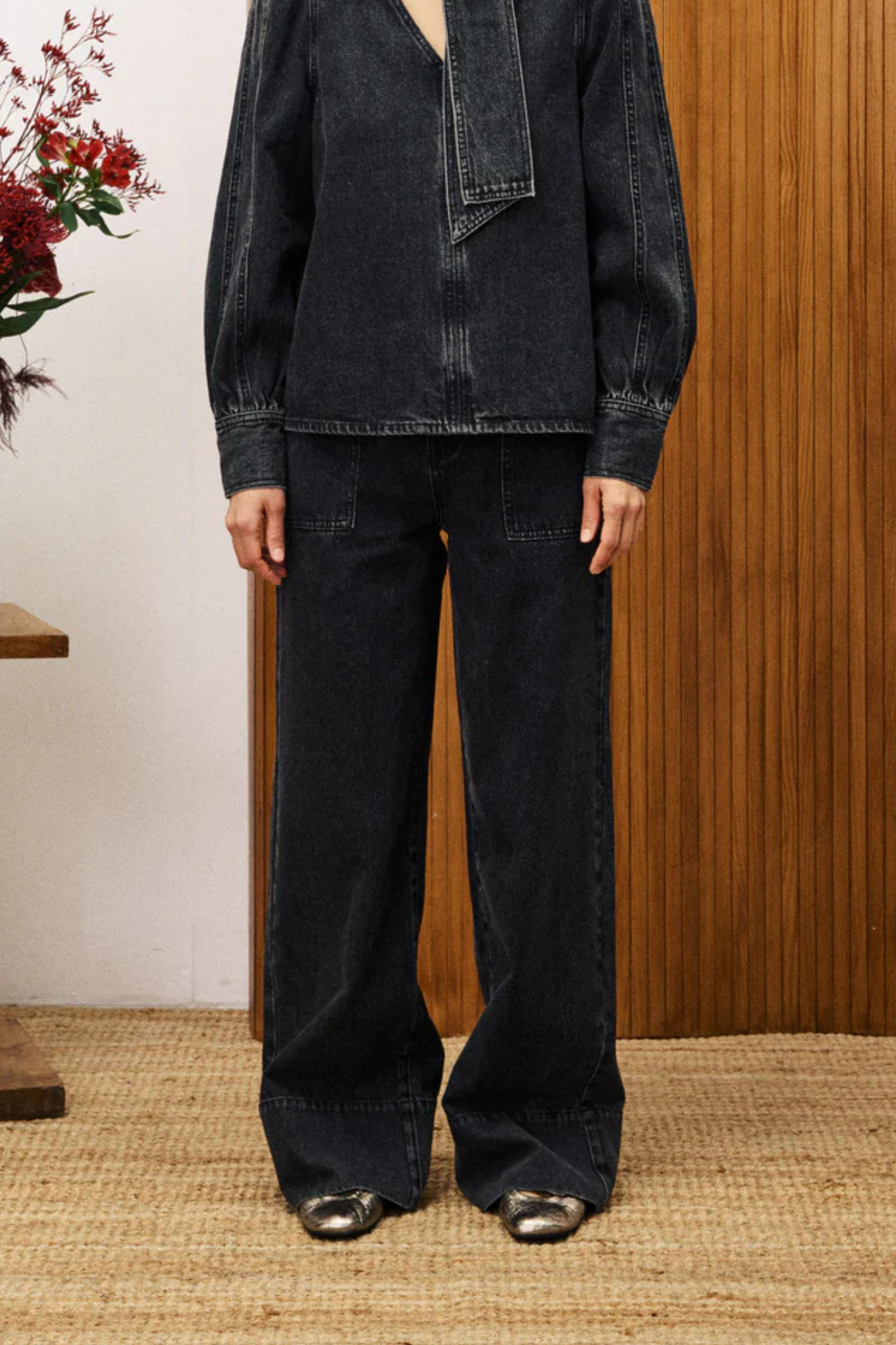 CLARKIA JEANS - BLACK