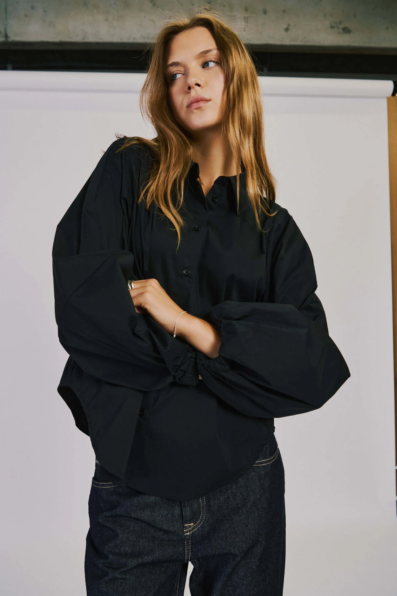 OTILIA LS SHIRT - BLACK