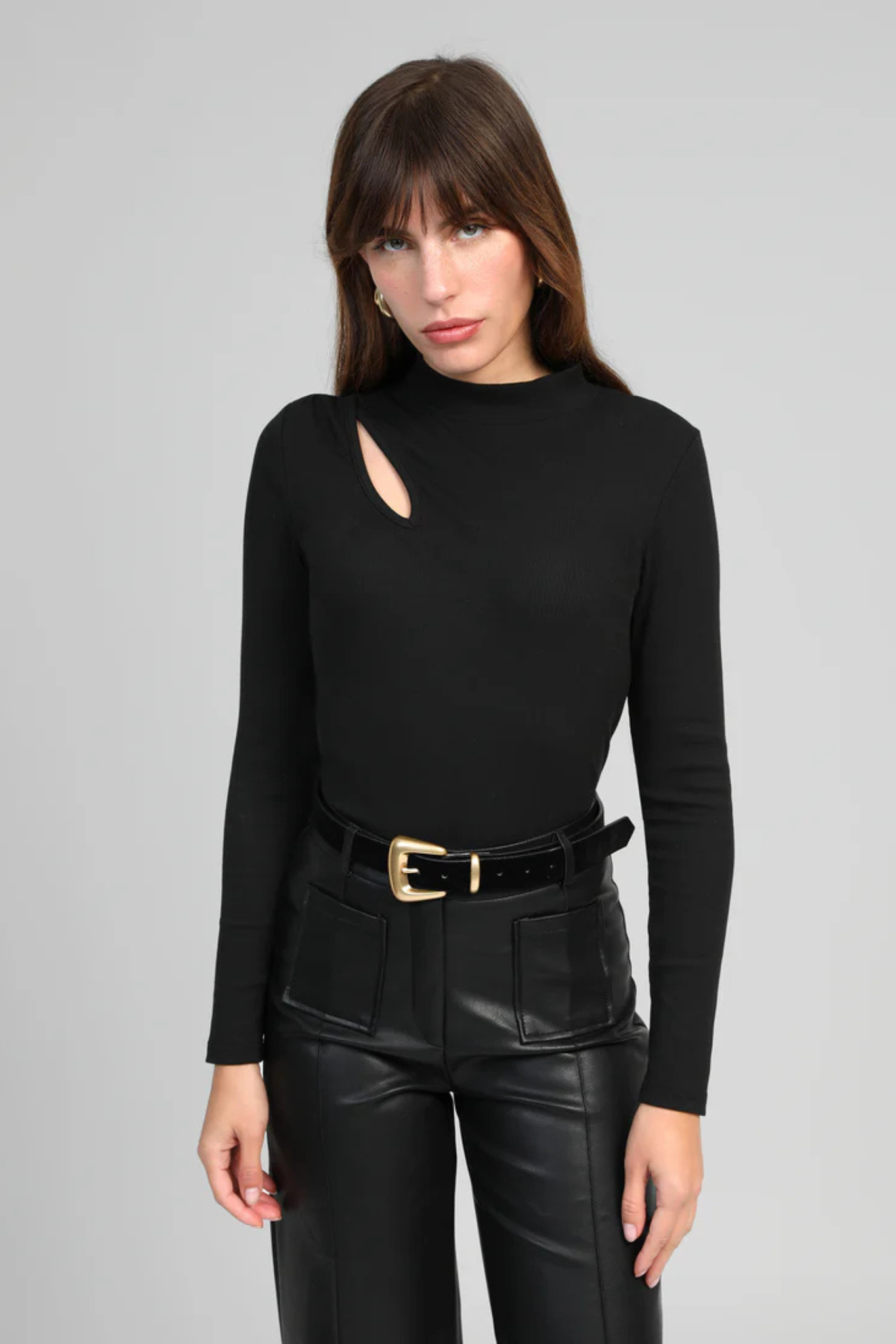 AMELLE T-SHIRT - BLACK