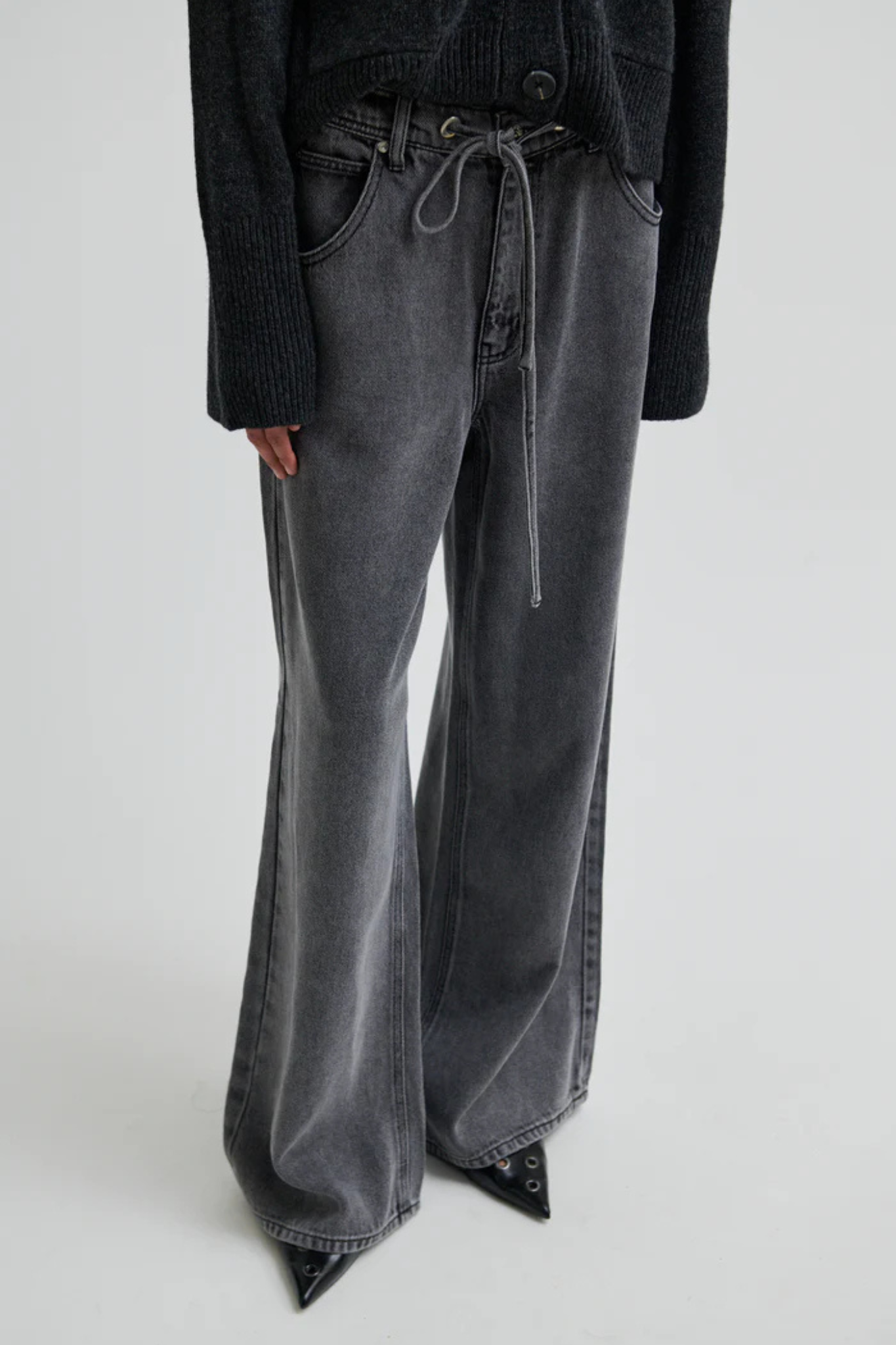 IRVIN DENIM JEANS - DARK GREY
