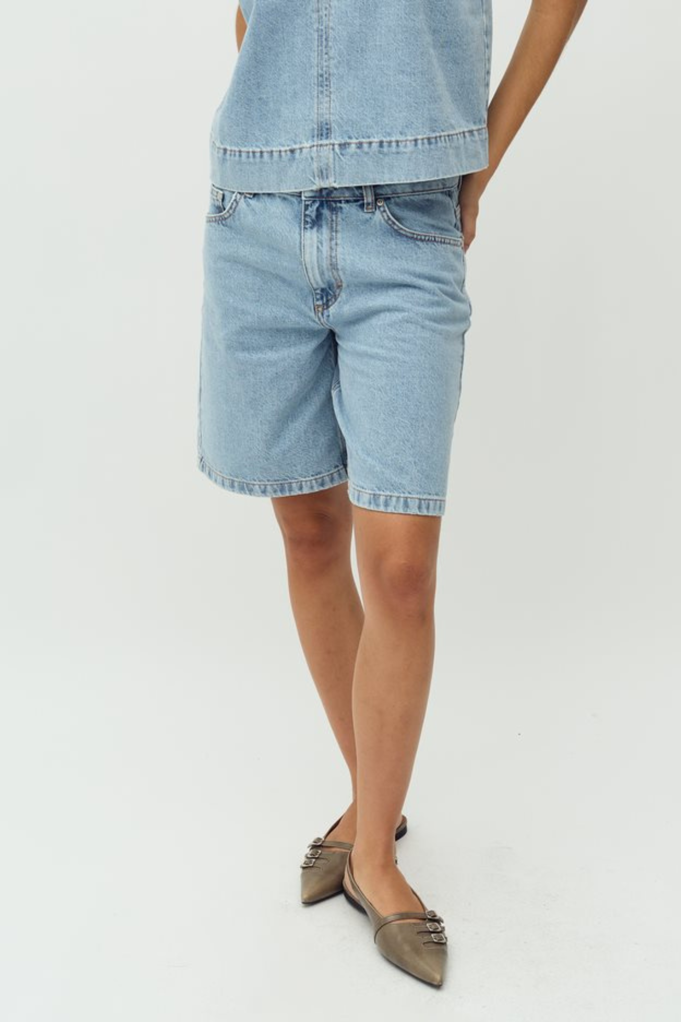 SANIRA MAYAFABS SHORT - VINTAGE LIGHT BLUE