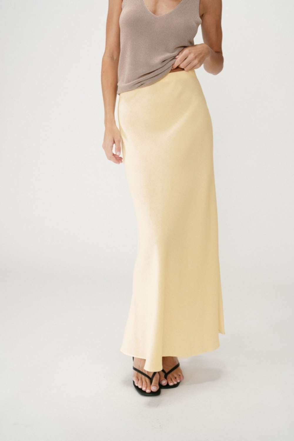 WINDA LONG SKIRT - YELLOW