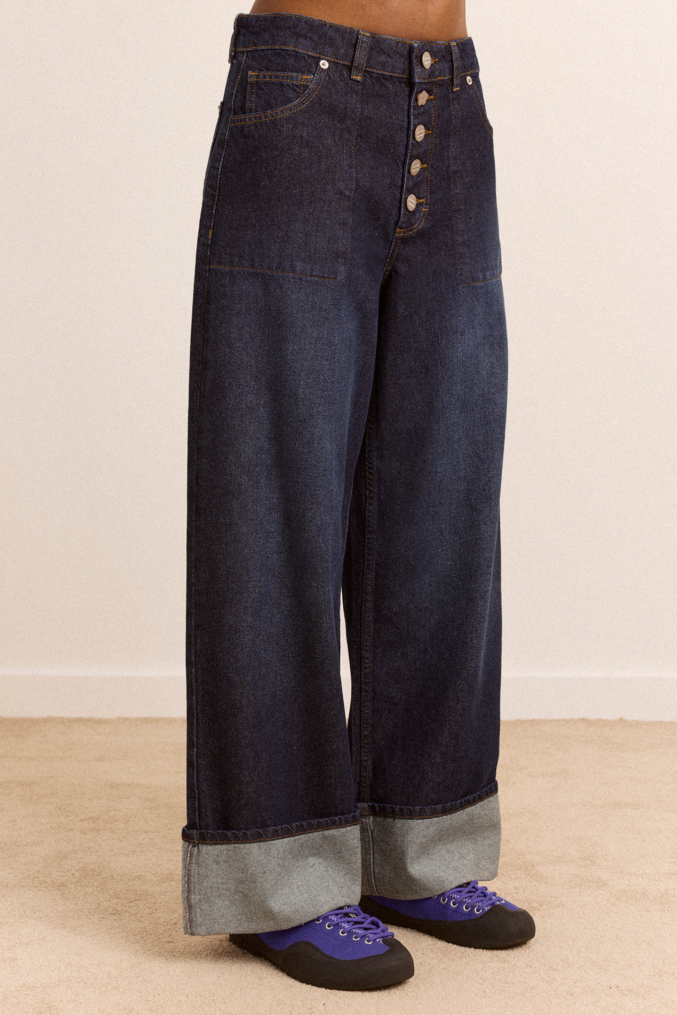GIGI BAGGY WIDE TURN UP JEANS - INDIGO