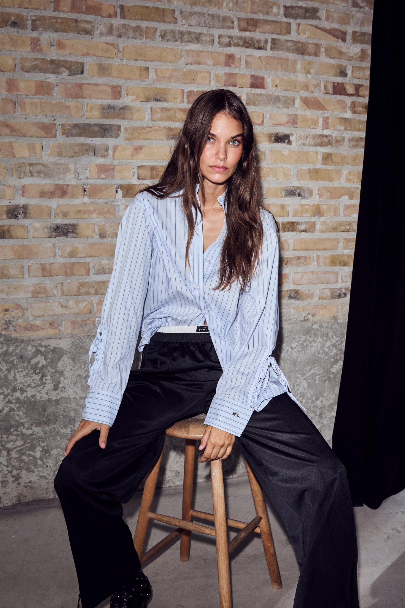 ALVINA TIE STRIPE SHIRT - PALE BLUE