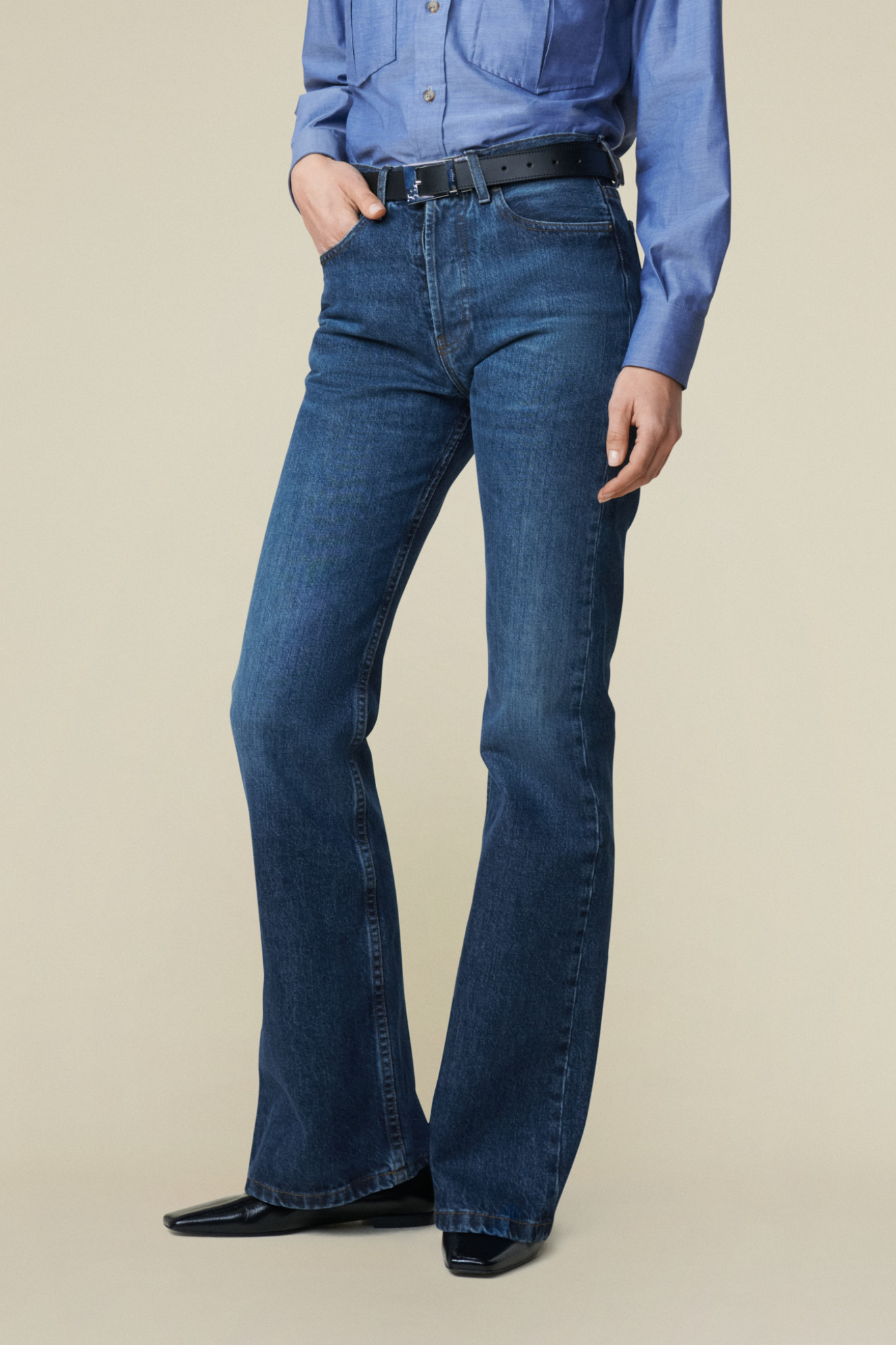 LINDSAY BOOT JEANS - DARK STONES WHISKERS