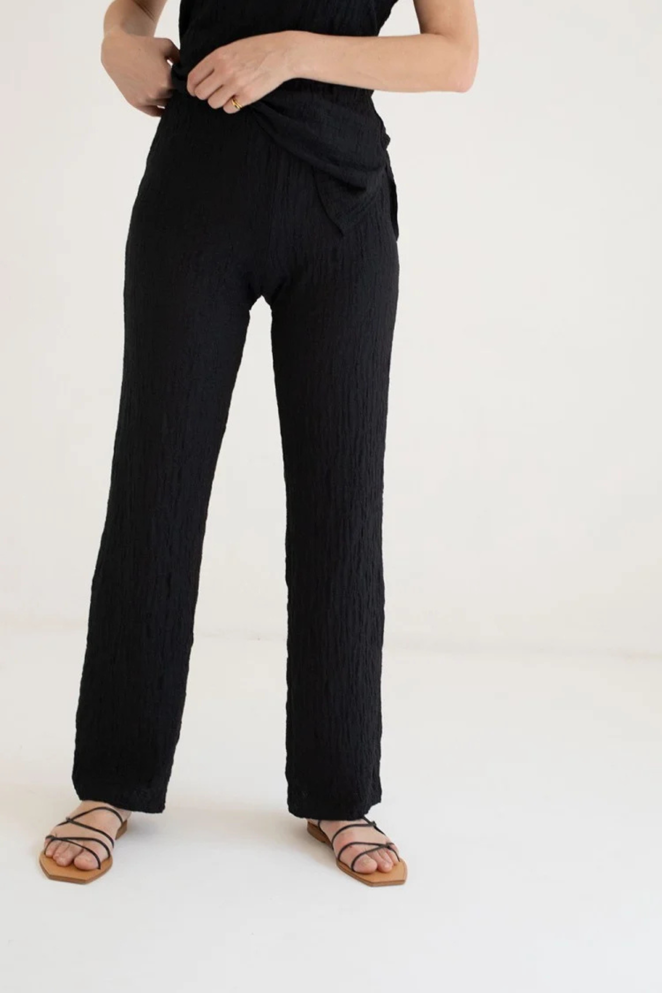 TAVALO PANTS - BLACK