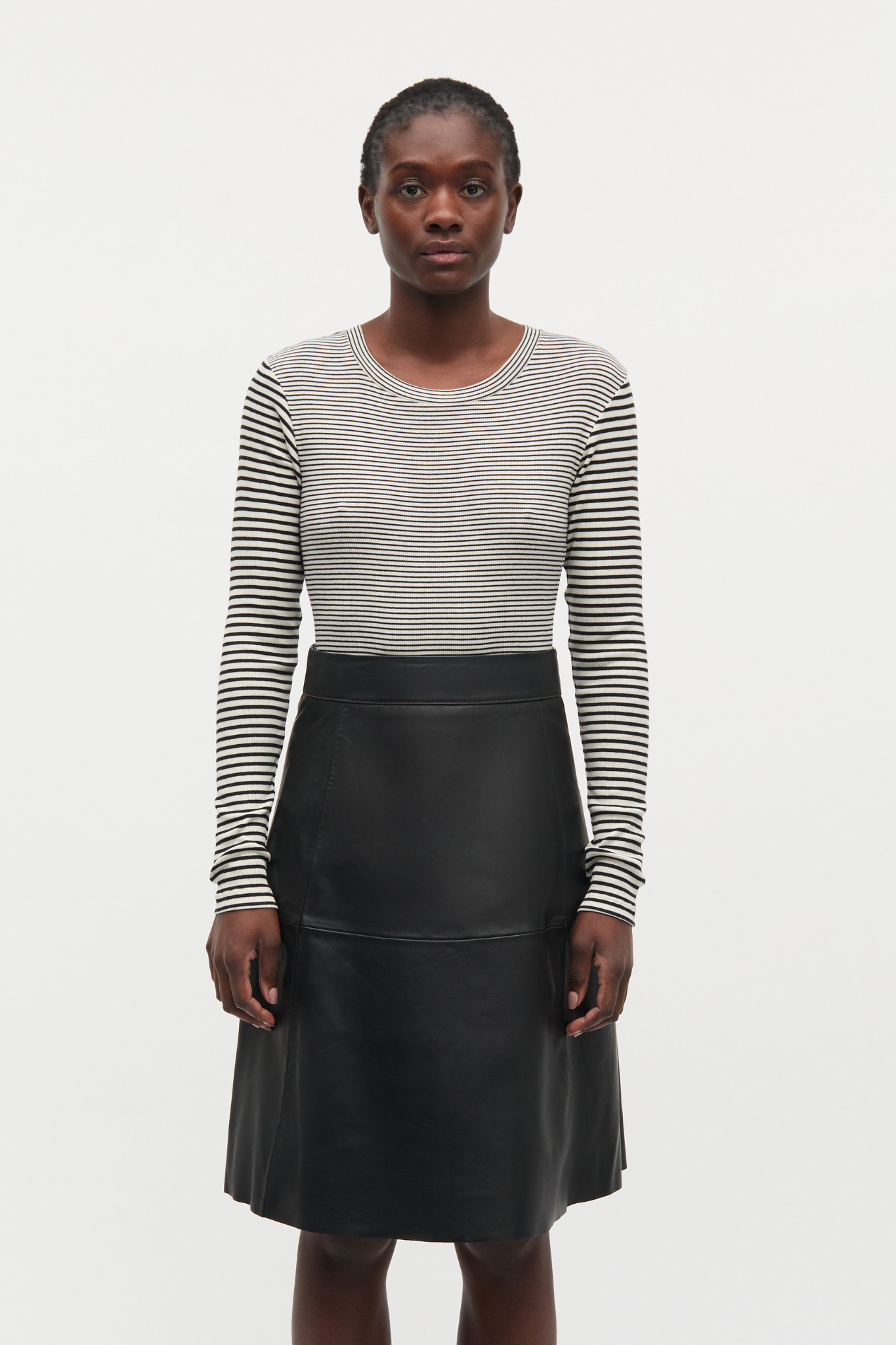 COTTON STRIPE TUBA T-SHIRT LS - VANILLA ICE/BLACK