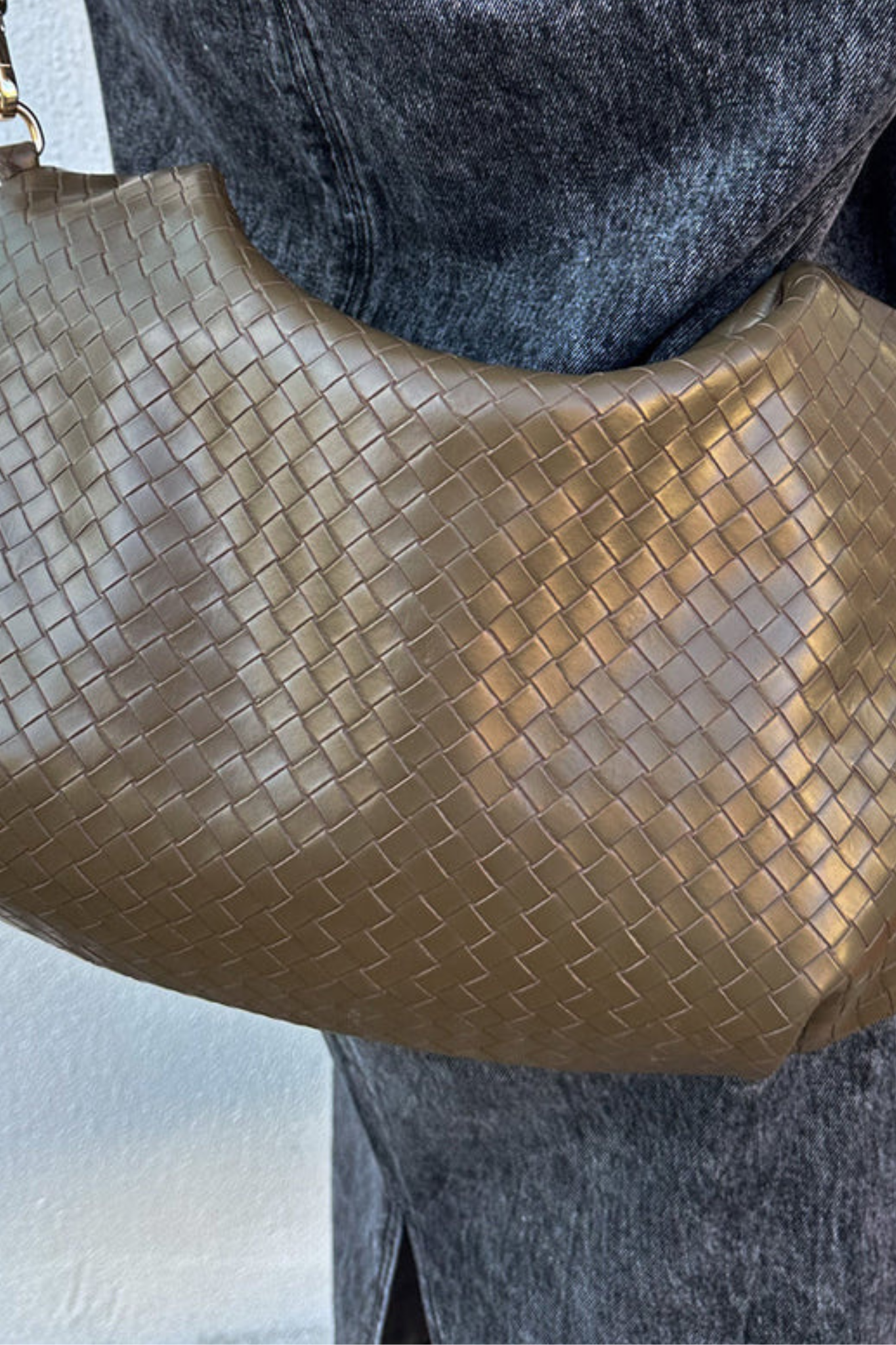 PEONY HOBO BAG - DARK OLIVE
