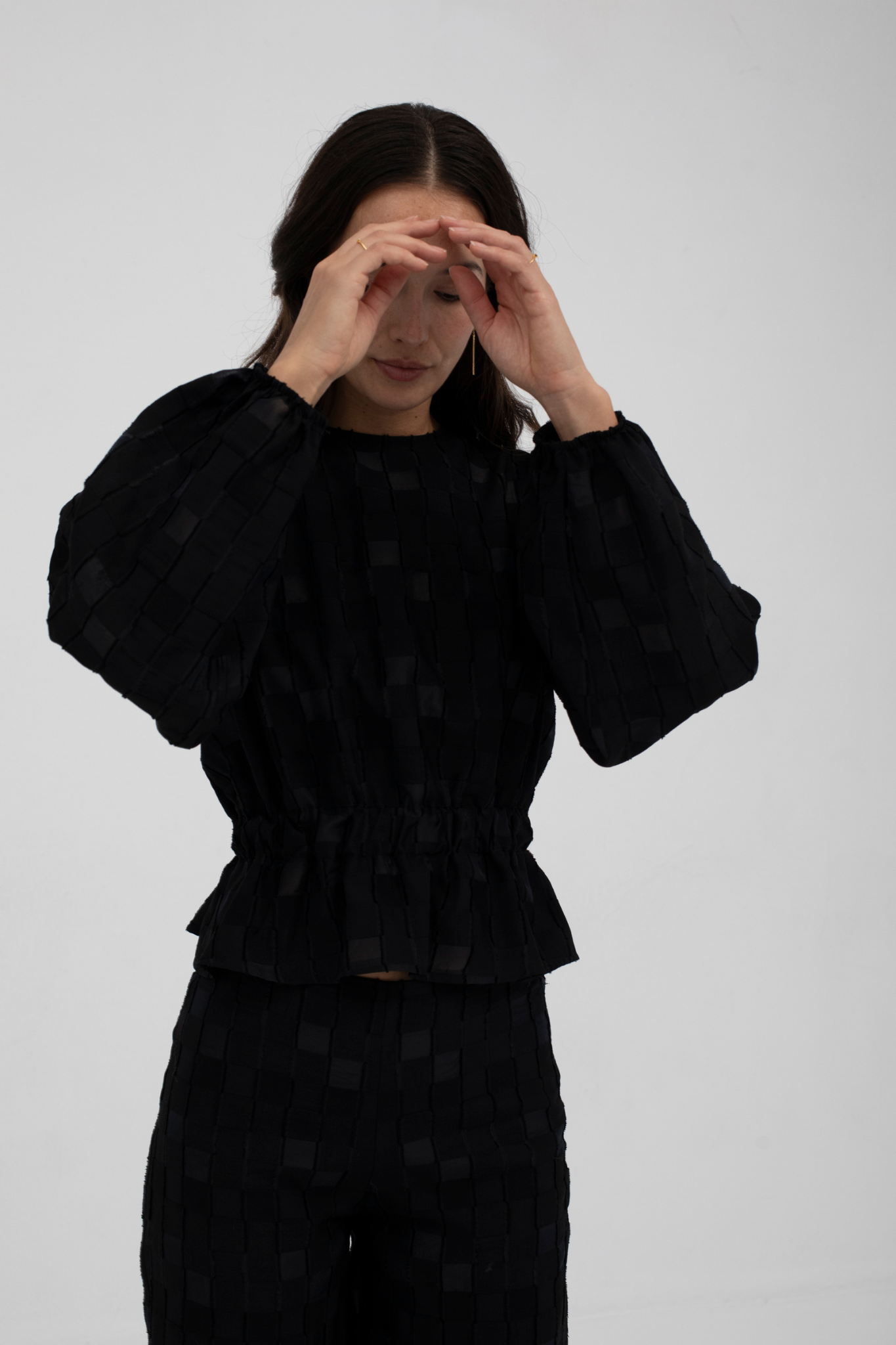 MANHATTAN BLOUSE - BLACK