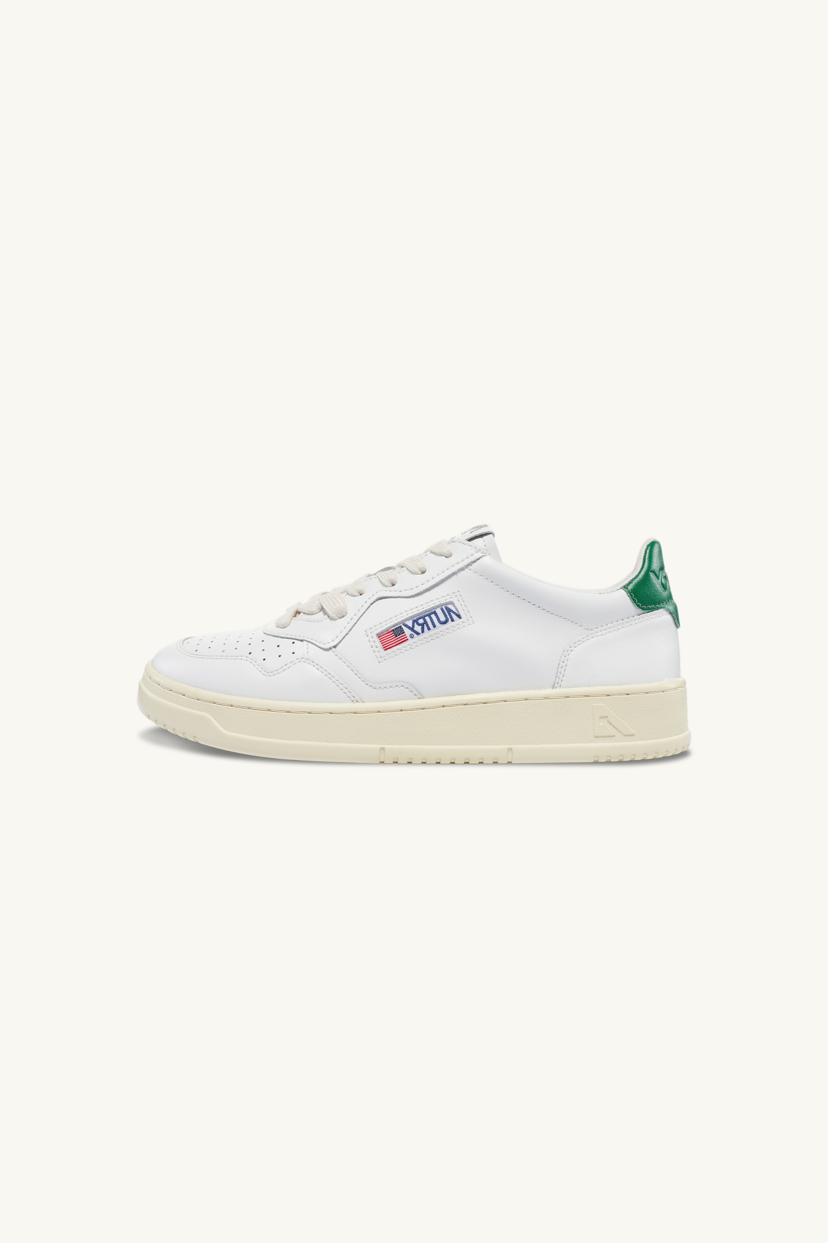 AULW-LL20 - MEDALIST LOW SNEAKERS IN LEATHER WHITE AND GREEN