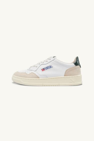 AULW-LS56 - MEDALIST LOW SNEAKERS IN SUEDE AND LEATHER COLOR WHITE AND MOUNT