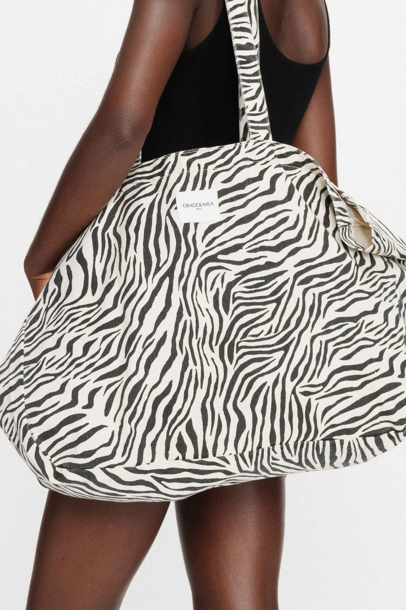 VOYAGE TOTE BAG - ZEBRA