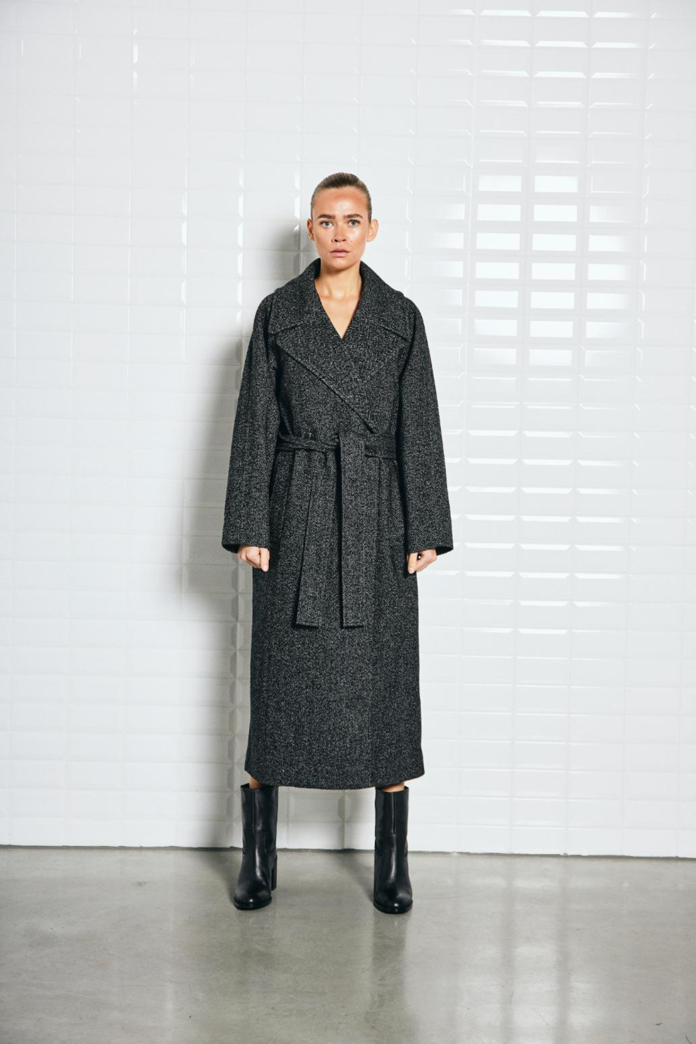 BROOKLYN HERRINGBONE JACKET - BLACK