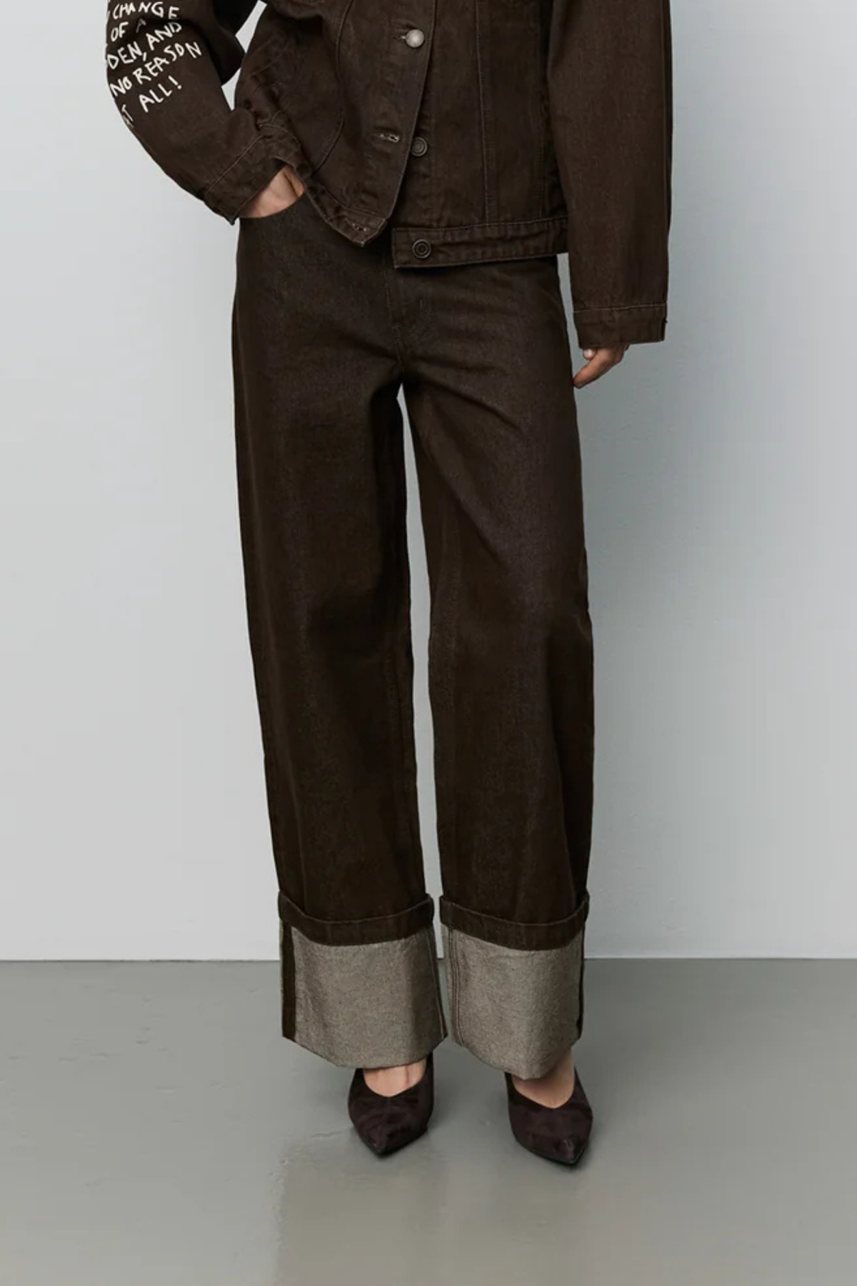 MISHA FOLD UP JEANS - DARK BROWN