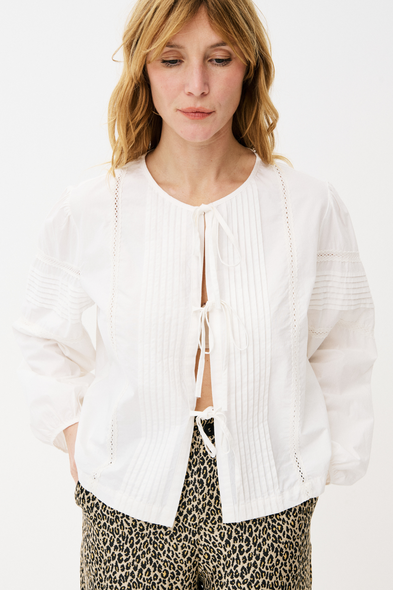 ELISIA SHIRT - WHITE