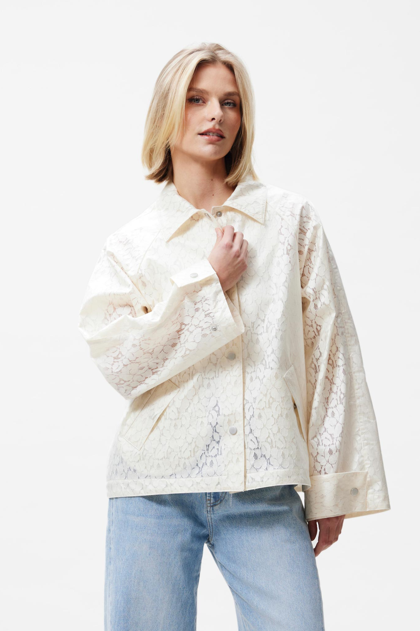 LACED RAINCOAT - ECRU