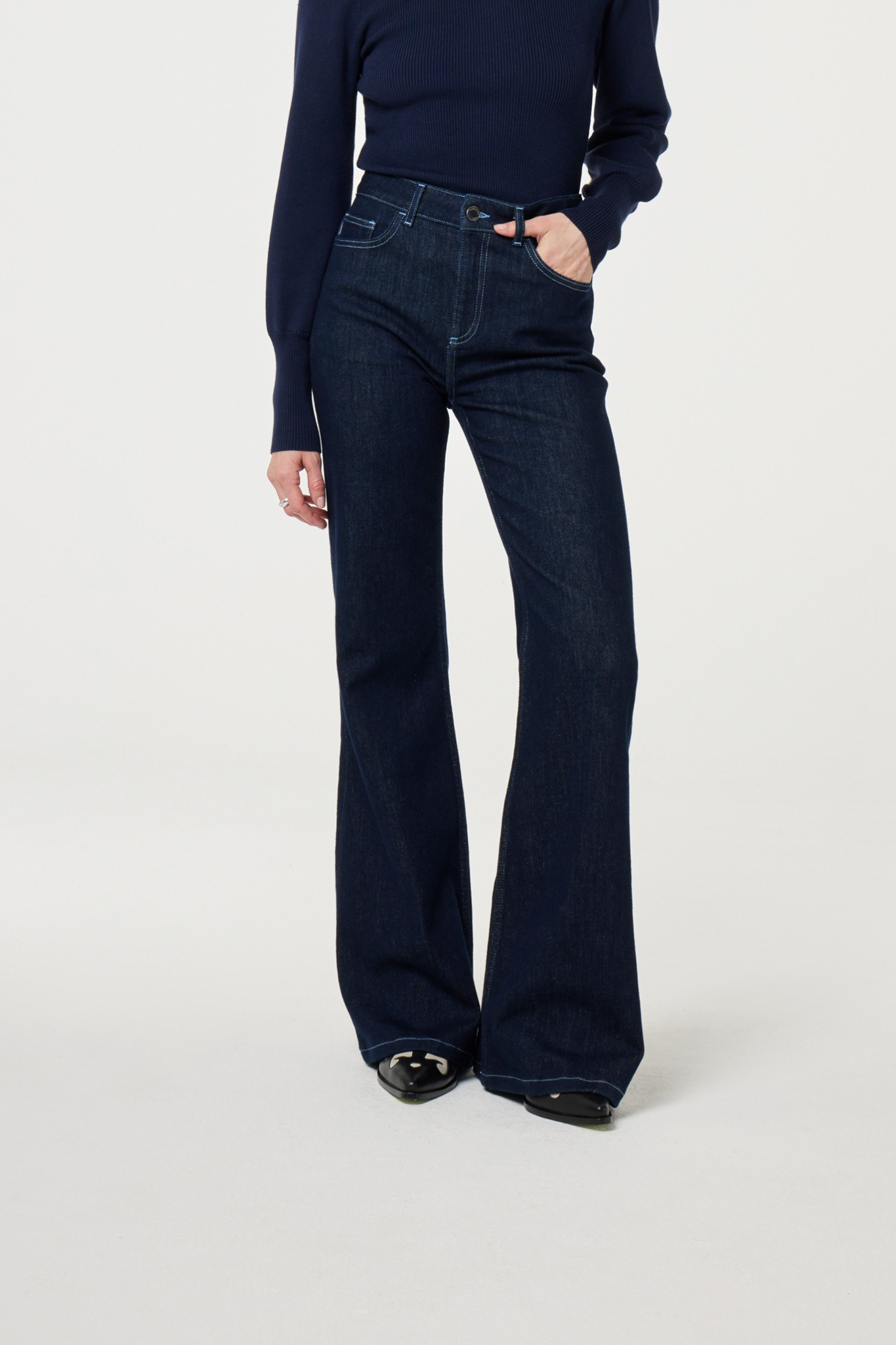 VIC BOOTCUT JEANS - DARK INDIGO