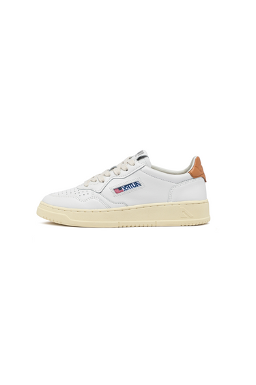 AULM-LL76 - MEDALIST LOW MEN SNEAKERS - LEAT/LEATHER WHT/SNDSTRM