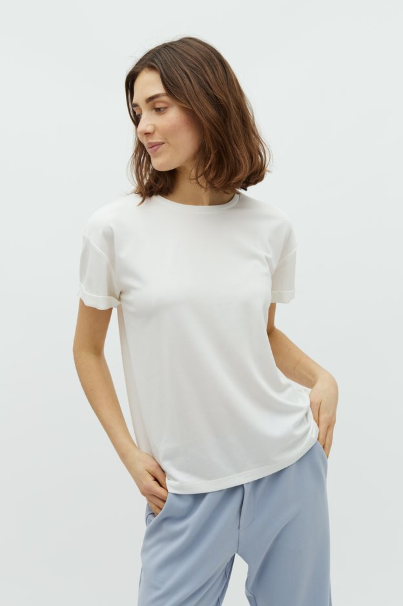 AMANA BOSKO T-SHIRT - SUGAR