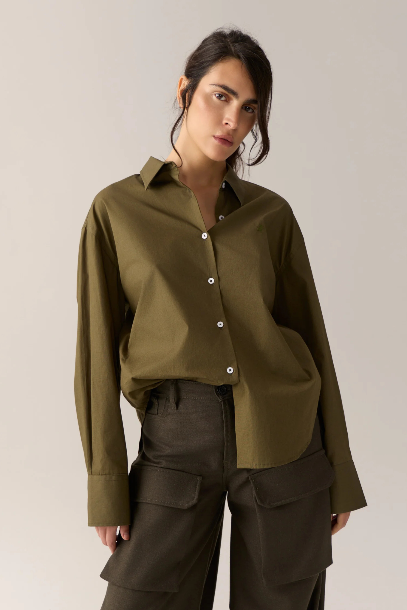 CARYN SHIRT - POPLIN KHAKI