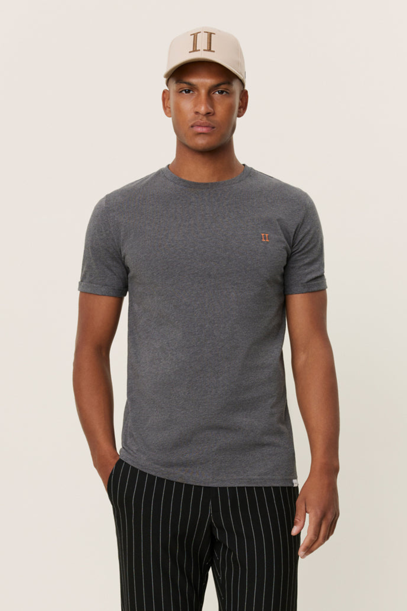 NORREGAARD T-SHIRT - CHARCOAL MELANGE/ORANGE