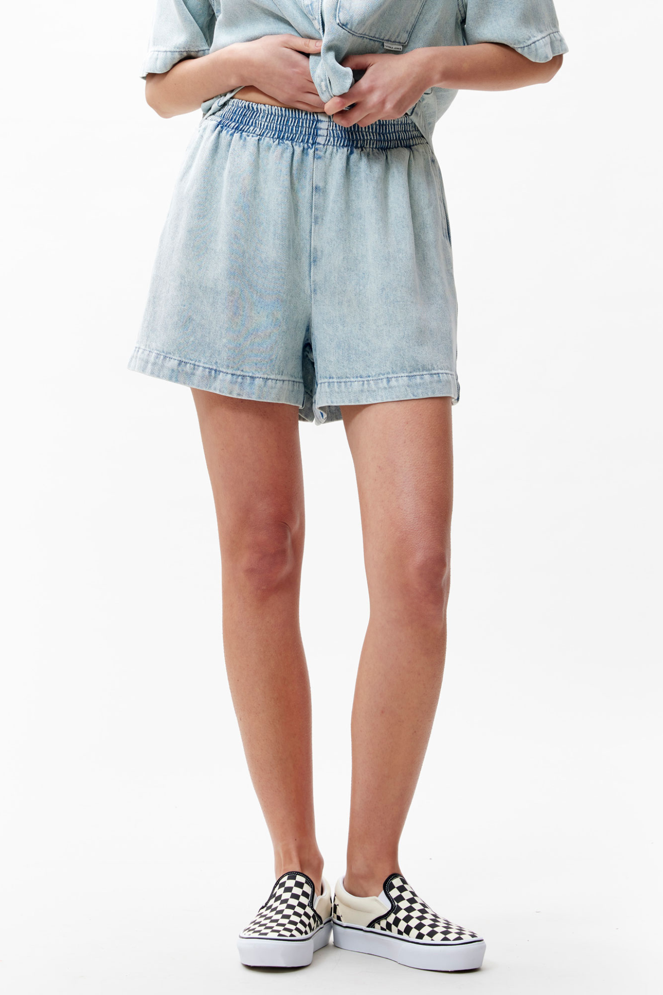 PULL ON DENIM SHORTS - BLUE