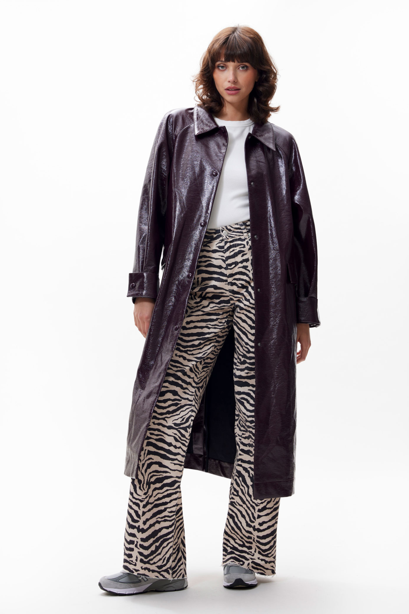LONG VEGAN LEATHER JACKET - FUDGE