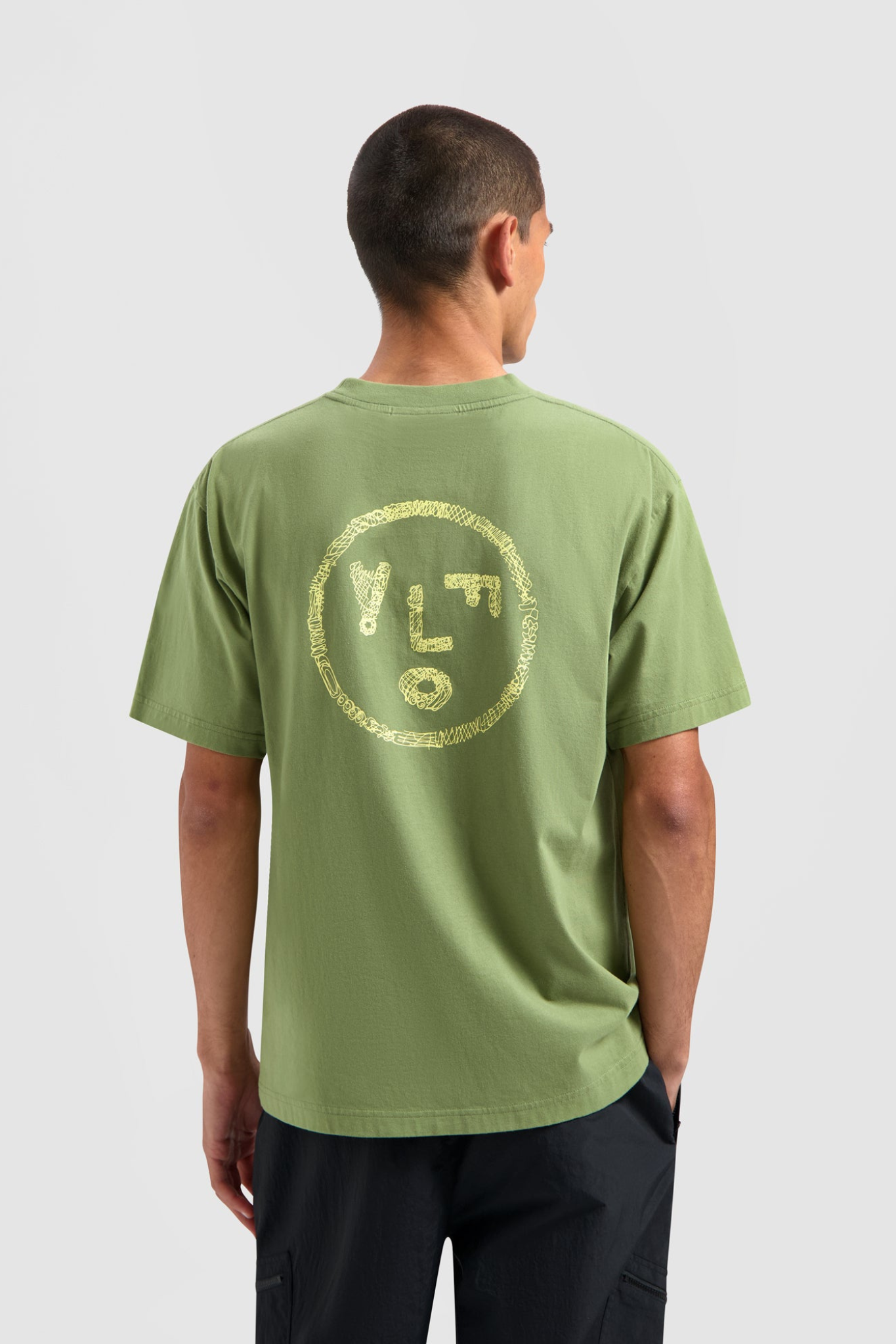 SCRIBBLE FACE T-SHIRT - OLIVE GREEN