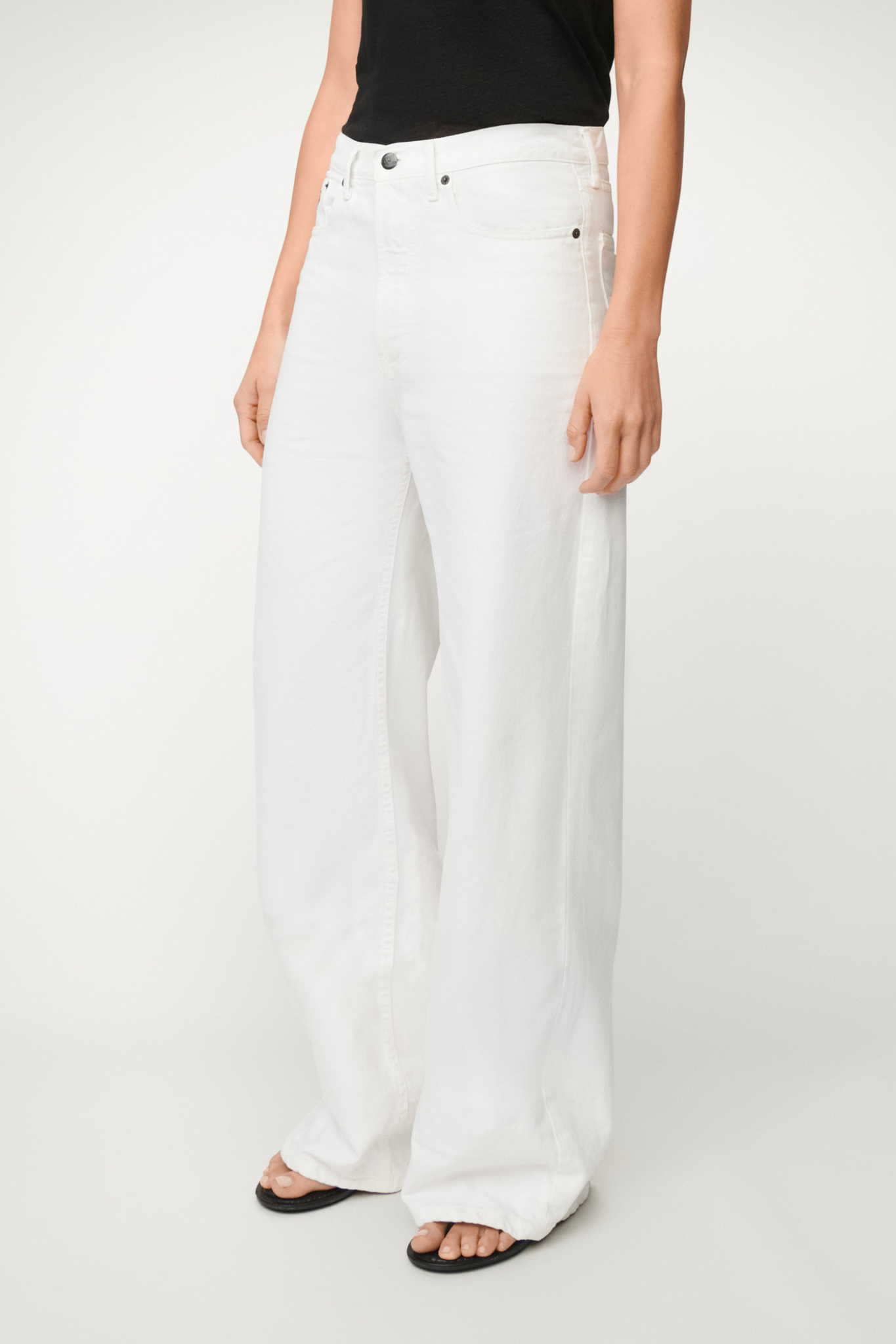 SKATER LOOSE Z JEANS - WHITE