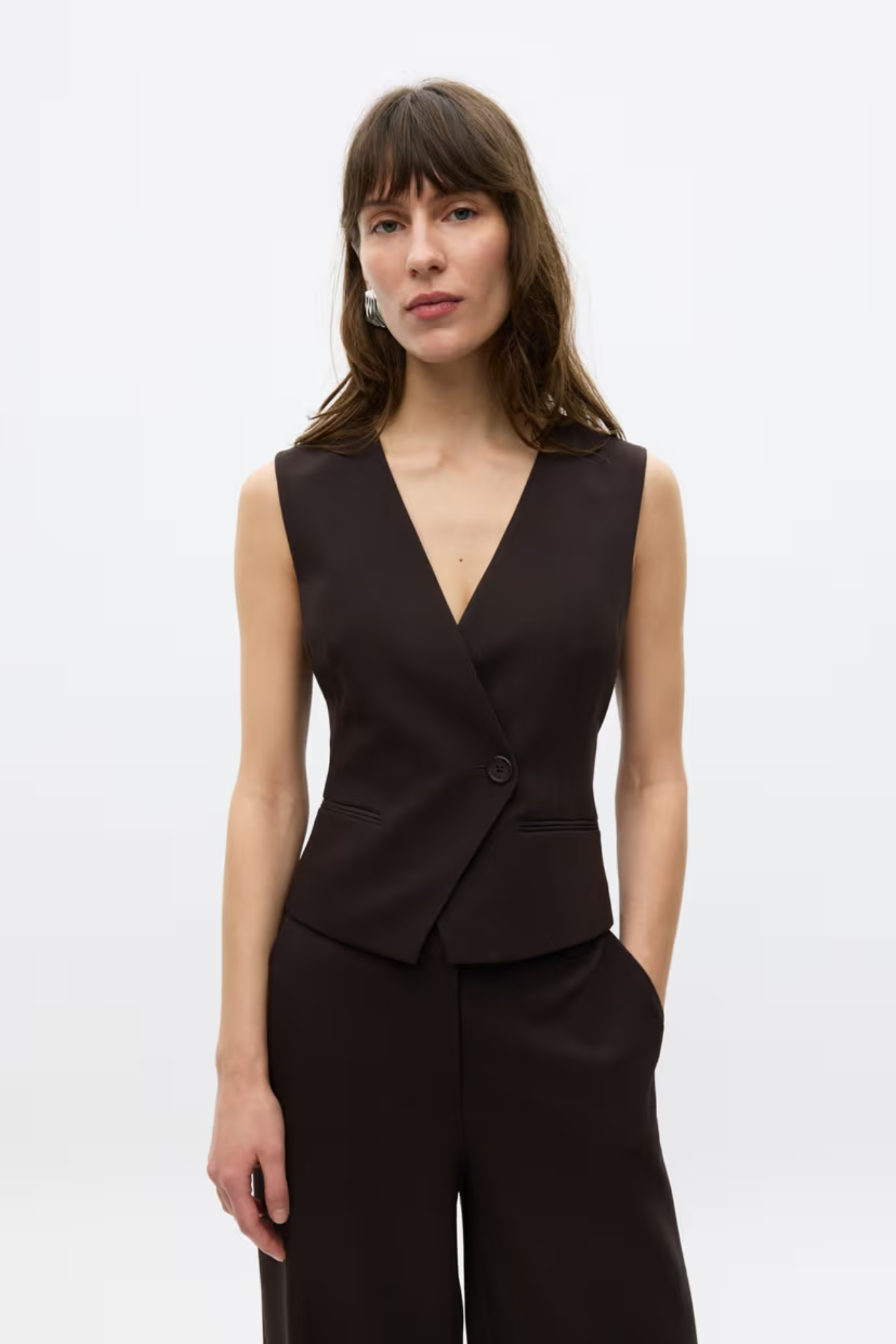 RAYE SHORT VEST - CHOCOLATE TORTE